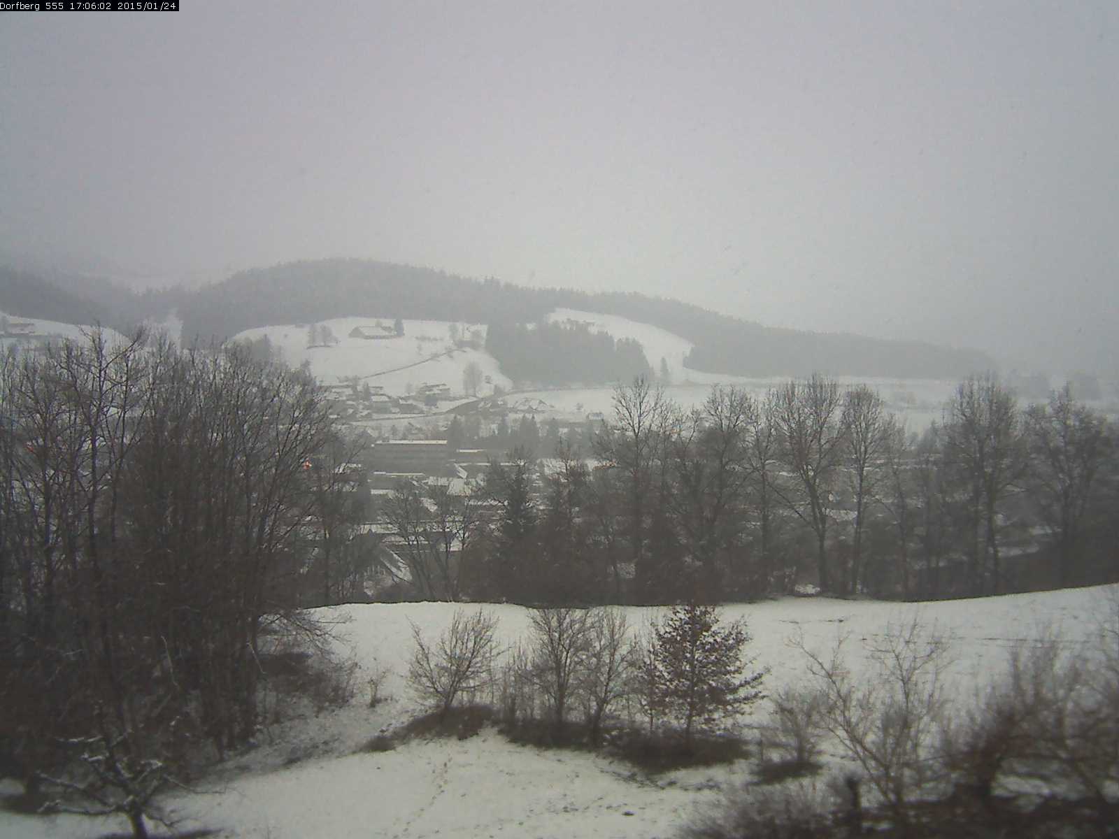 Webcam-Bild: Aussicht vom Dorfberg in Langnau 20150124-170601