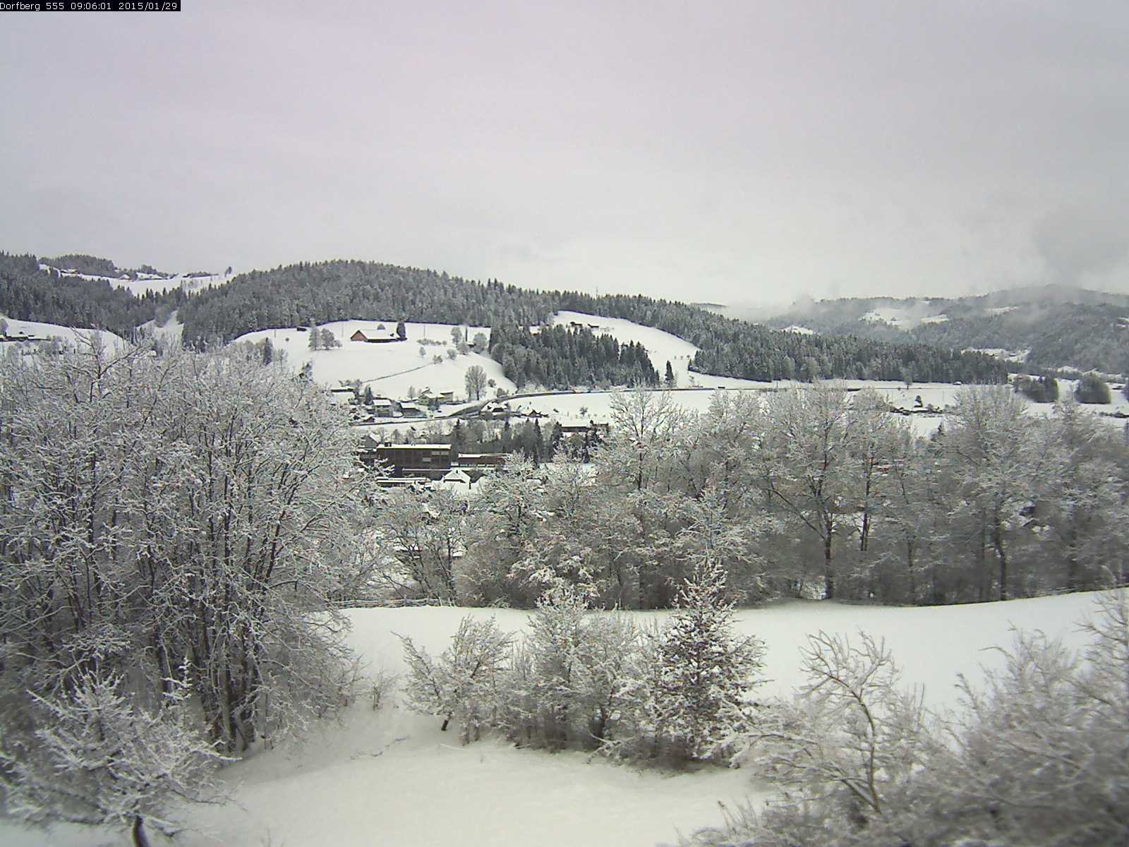 Webcam-Bild: Aussicht vom Dorfberg in Langnau 20150129-090601