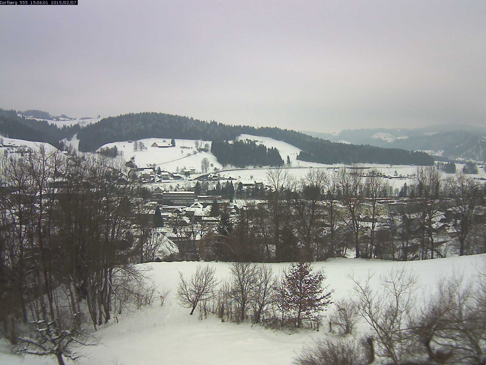 Webcam-Bild: Aussicht vom Dorfberg in Langnau 20150207-150601