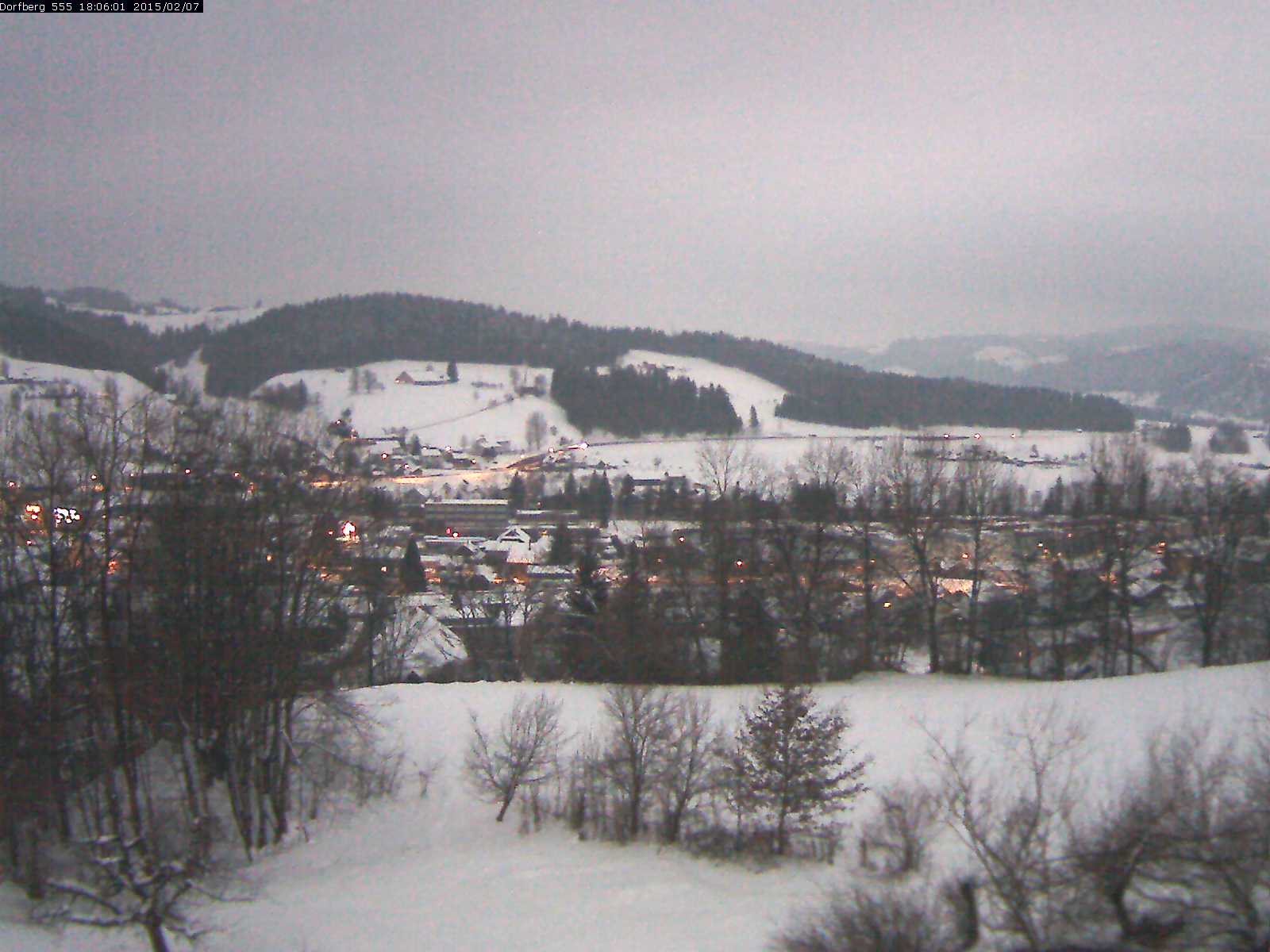 Webcam-Bild: Aussicht vom Dorfberg in Langnau 20150207-180601