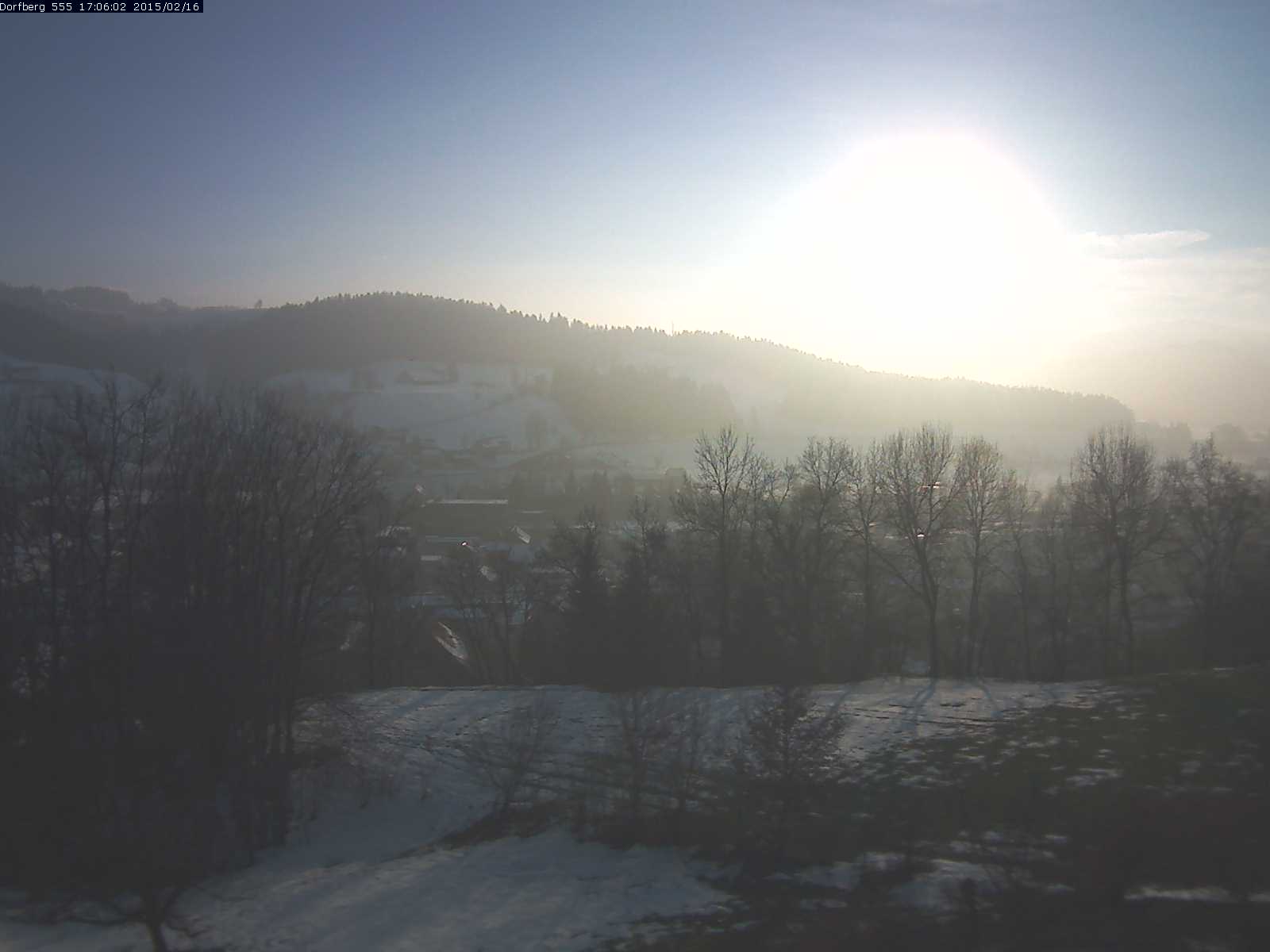 Webcam-Bild: Aussicht vom Dorfberg in Langnau 20150216-170601
