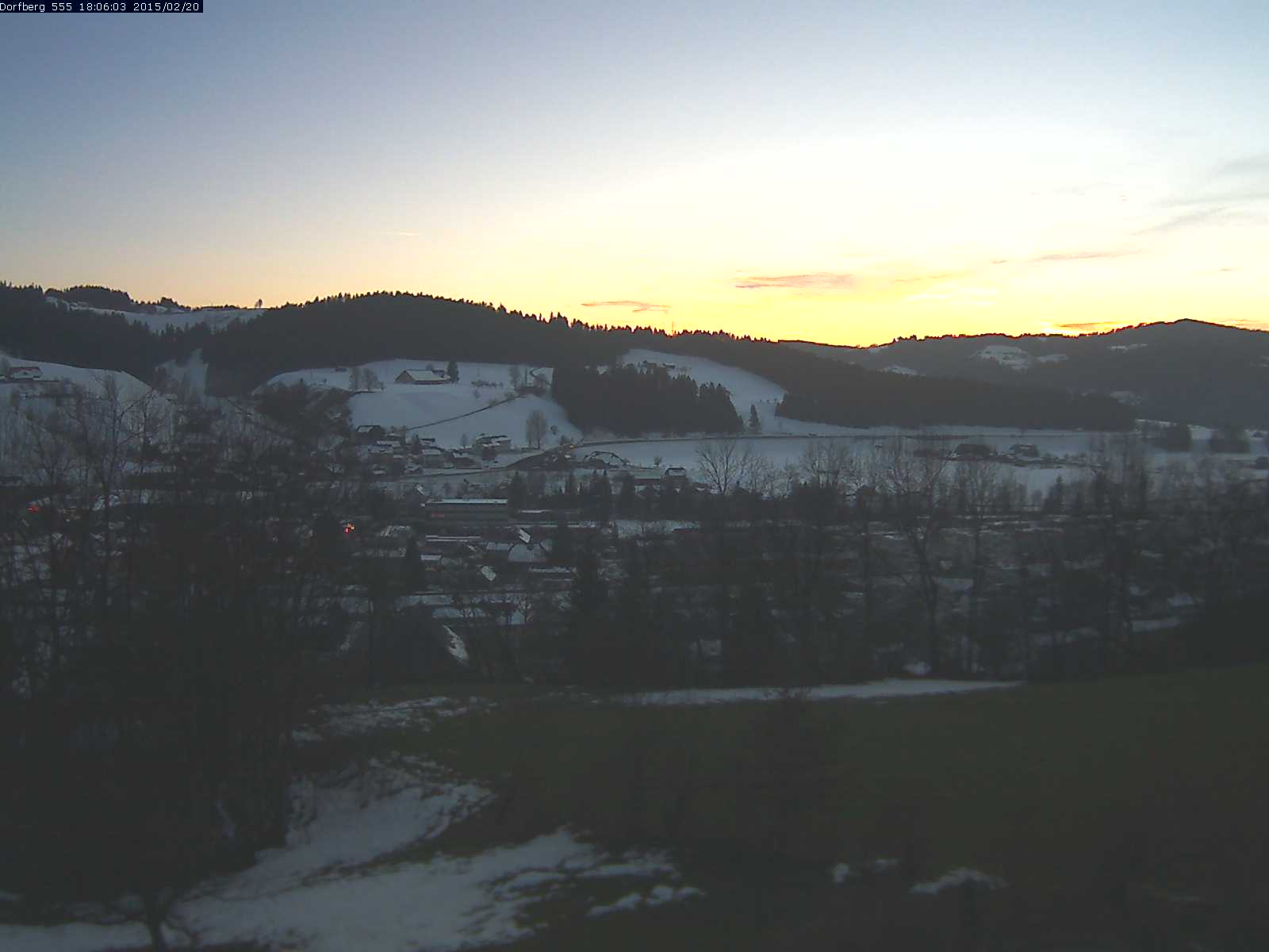 Webcam-Bild: Aussicht vom Dorfberg in Langnau 20150220-180601