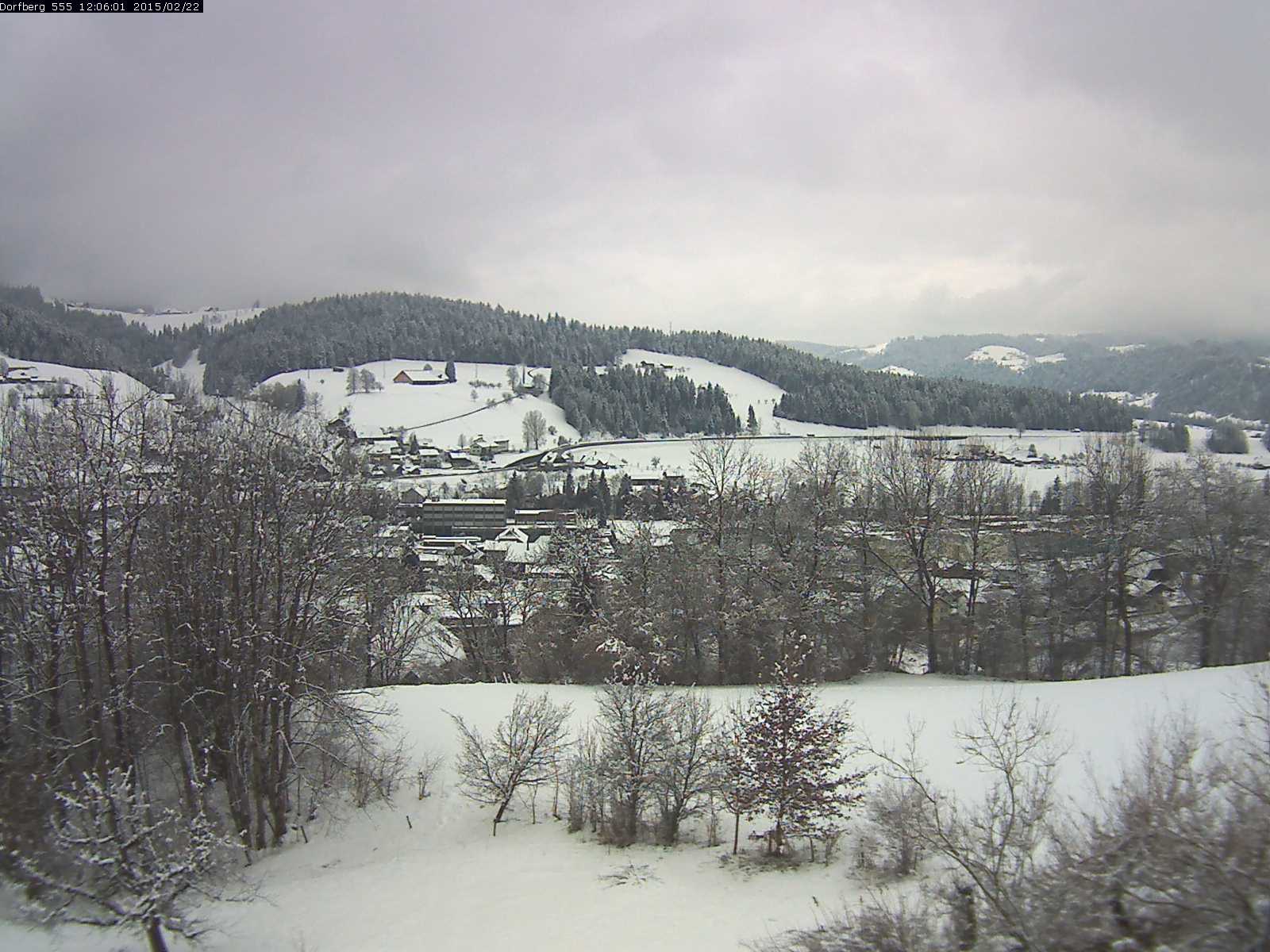 Webcam-Bild: Aussicht vom Dorfberg in Langnau 20150222-120601