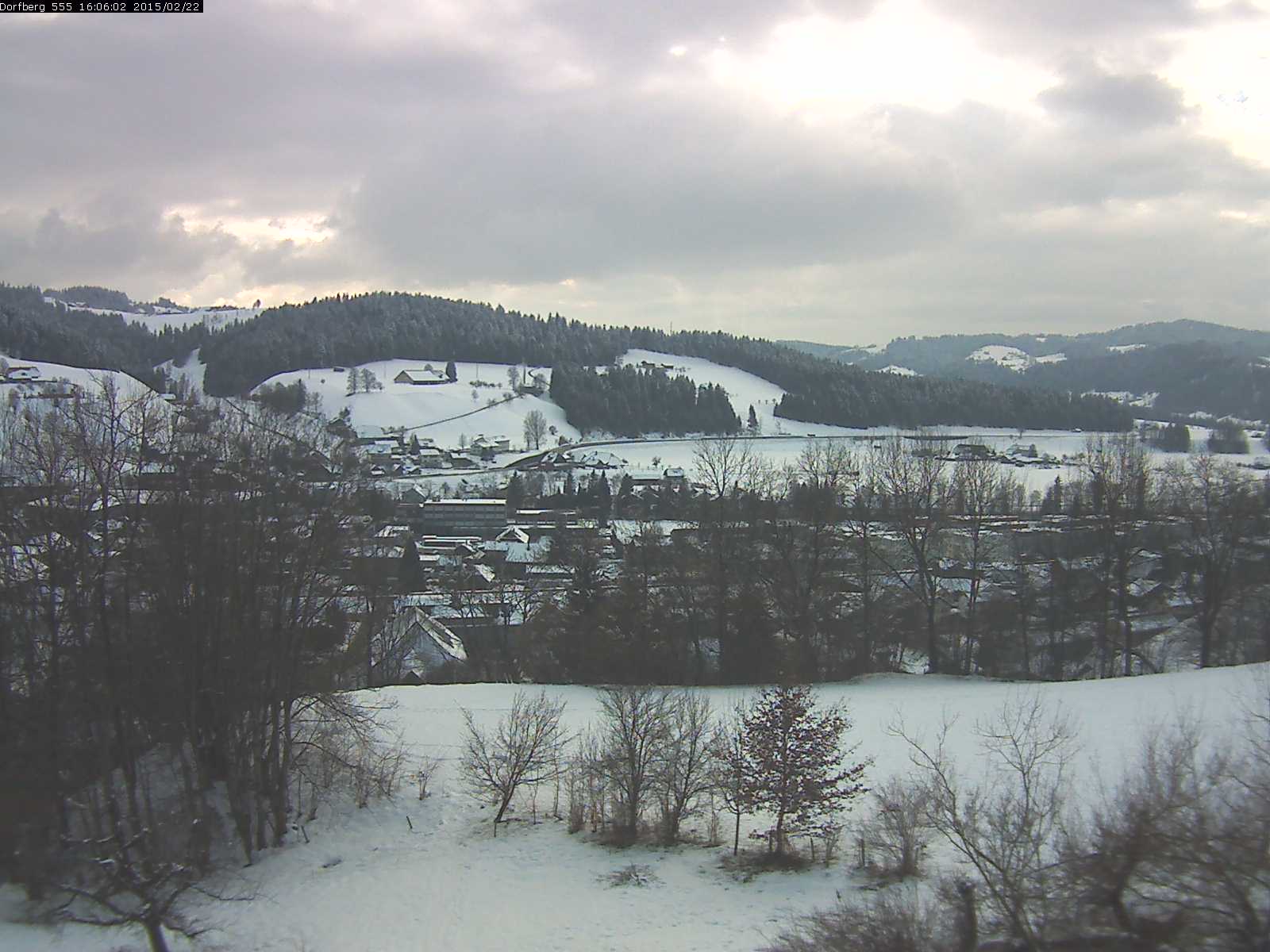 Webcam-Bild: Aussicht vom Dorfberg in Langnau 20150222-160601