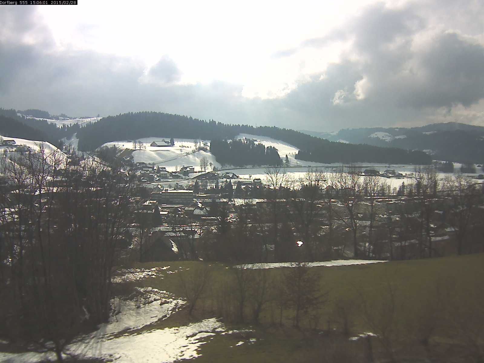 Webcam-Bild: Aussicht vom Dorfberg in Langnau 20150228-150601