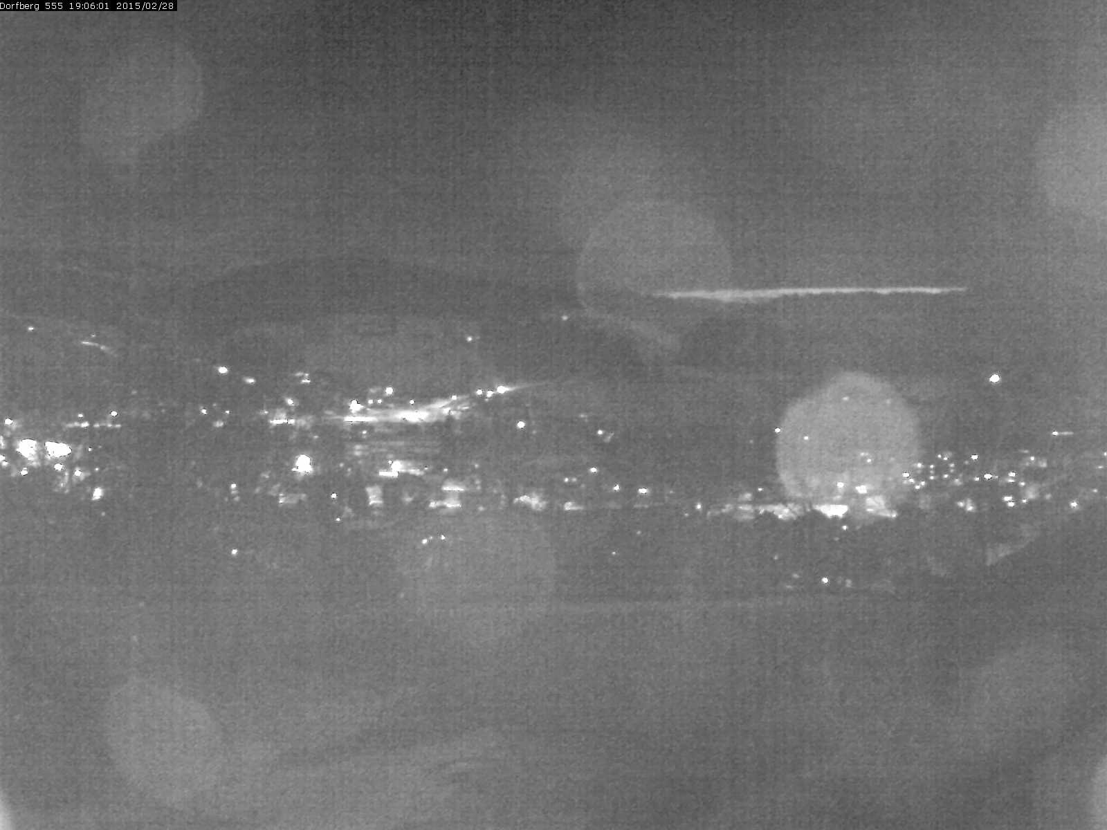 Webcam-Bild: Aussicht vom Dorfberg in Langnau 20150228-190601