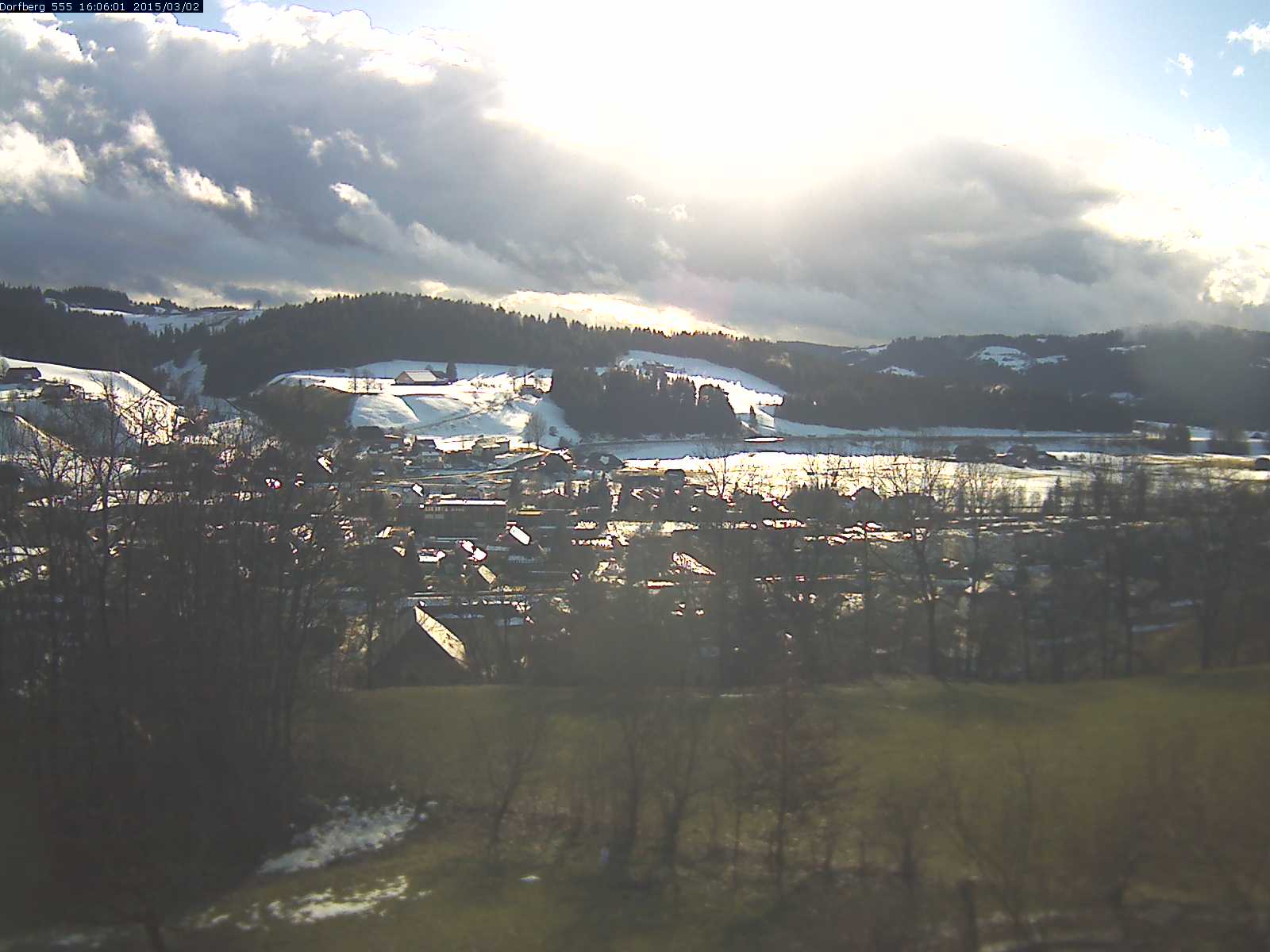 Webcam-Bild: Aussicht vom Dorfberg in Langnau 20150302-160601