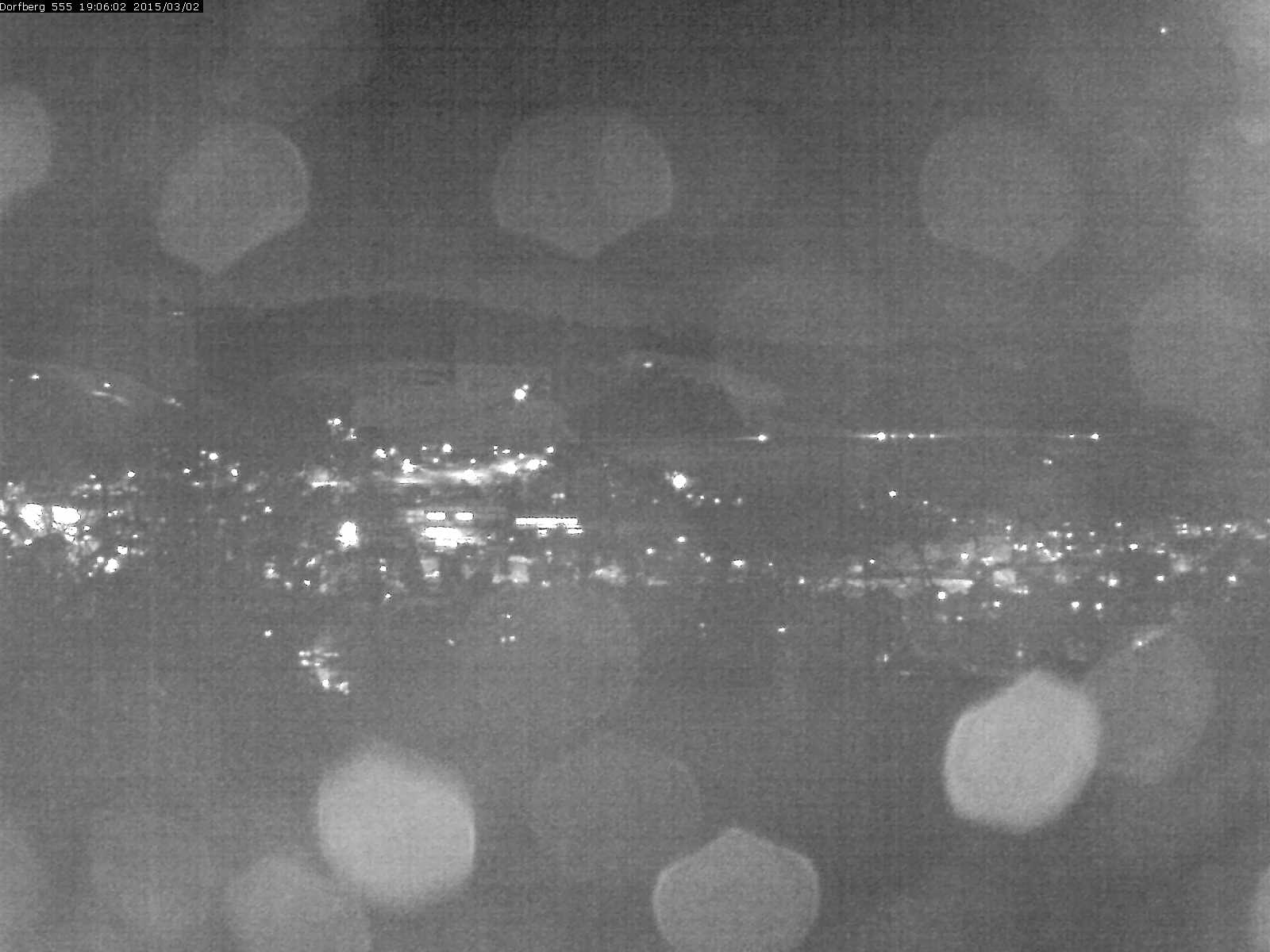 Webcam-Bild: Aussicht vom Dorfberg in Langnau 20150302-190601