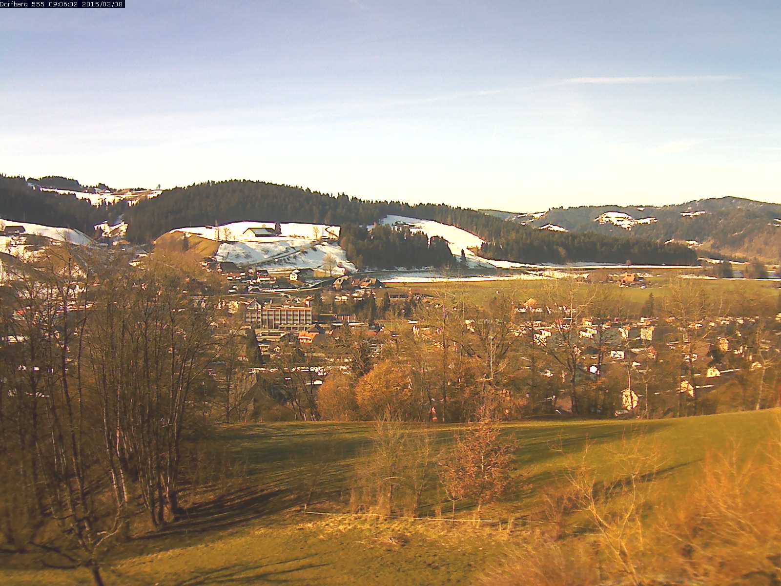 Webcam-Bild: Aussicht vom Dorfberg in Langnau 20150308-090601