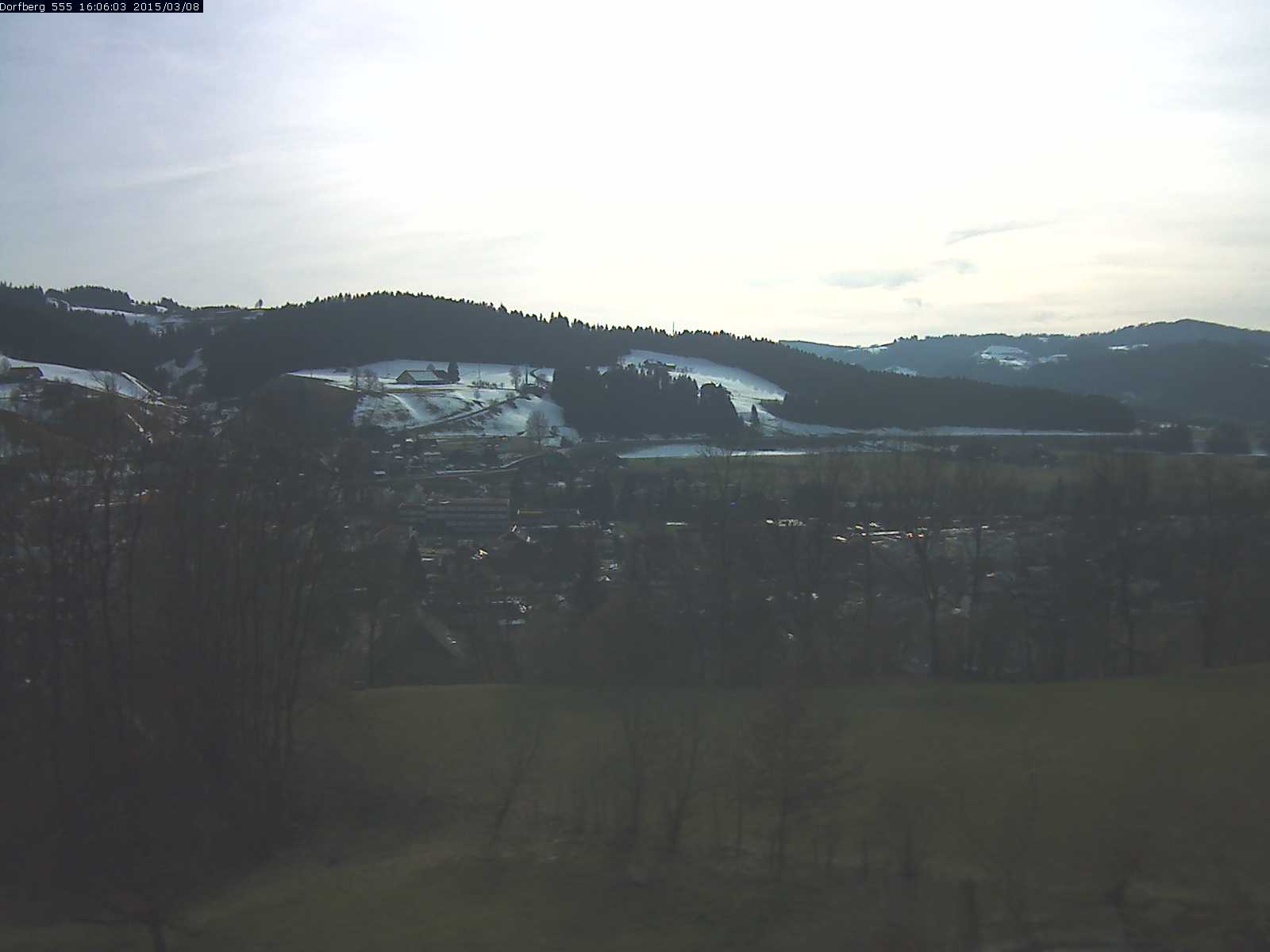 Webcam-Bild: Aussicht vom Dorfberg in Langnau 20150308-160601