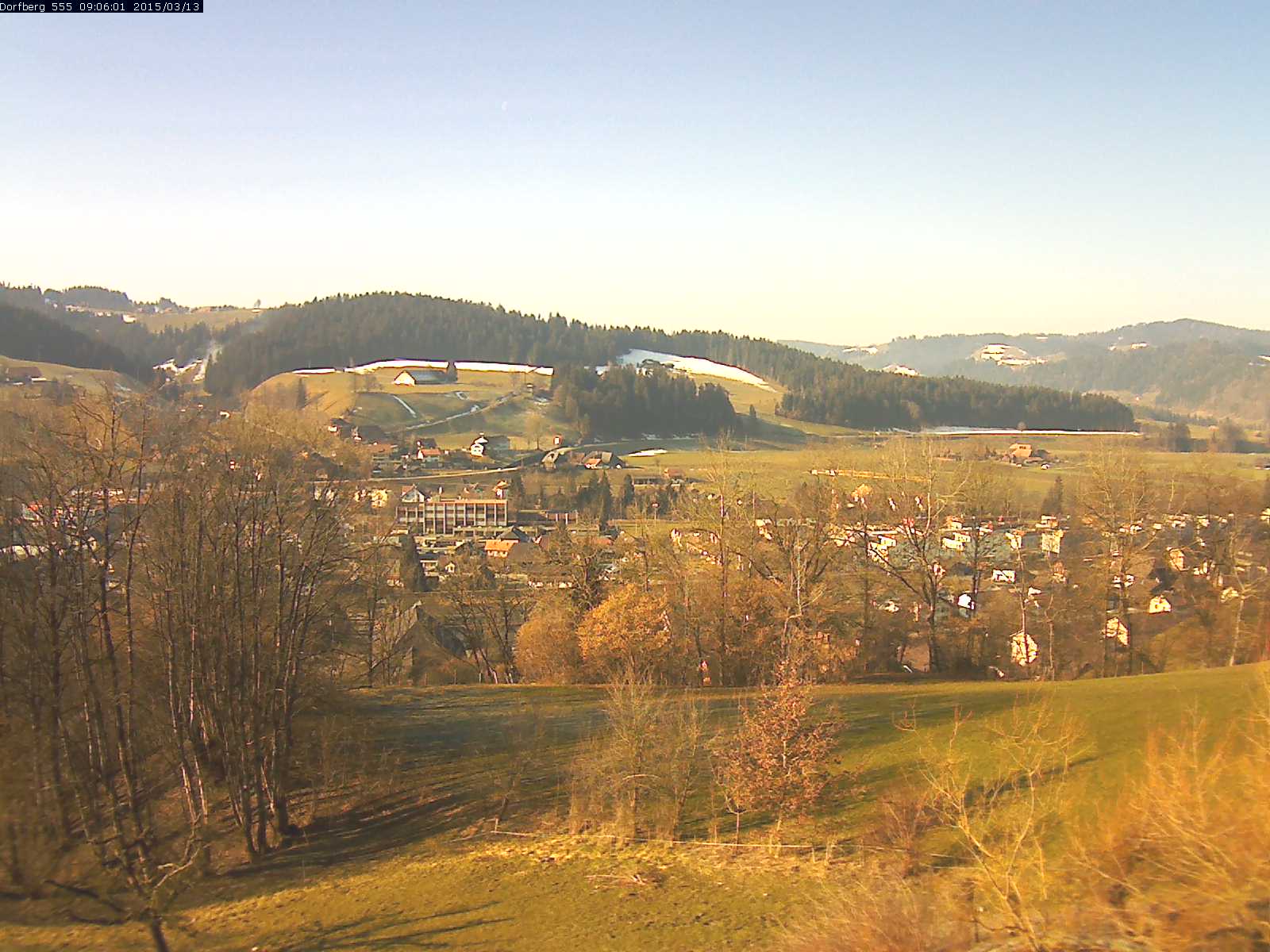 Webcam-Bild: Aussicht vom Dorfberg in Langnau 20150313-090601