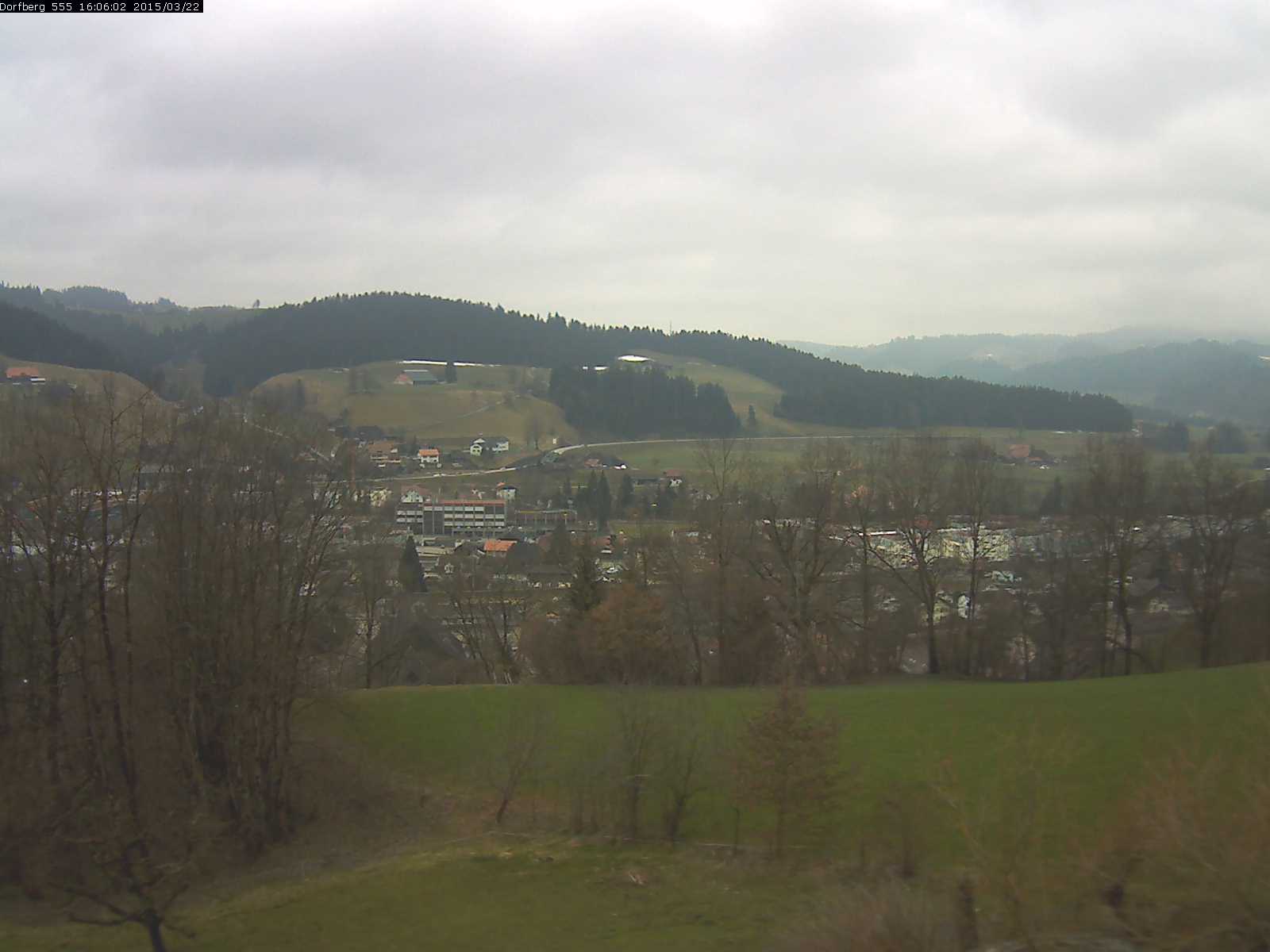 Webcam-Bild: Aussicht vom Dorfberg in Langnau 20150322-160601