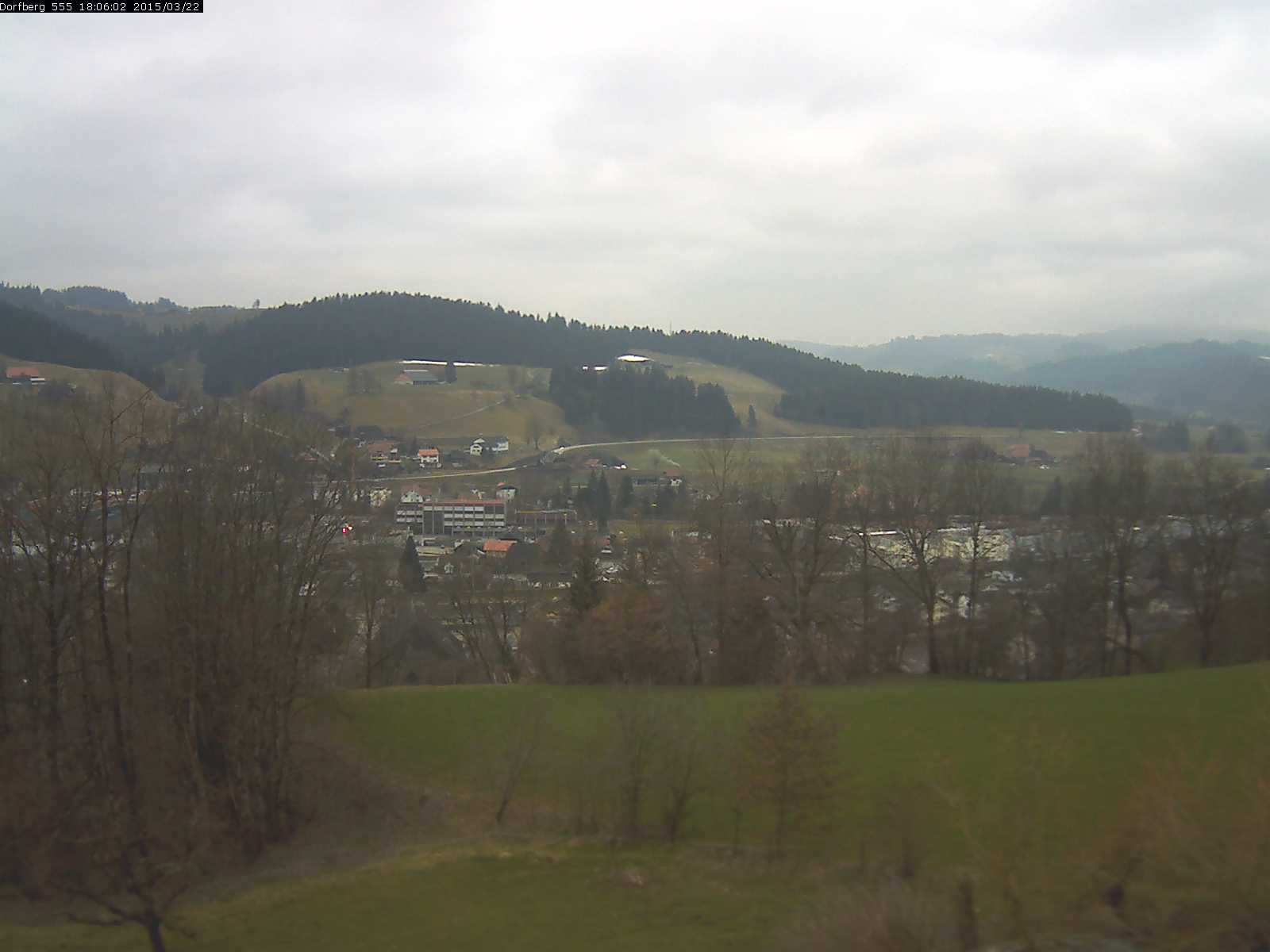 Webcam-Bild: Aussicht vom Dorfberg in Langnau 20150322-180601