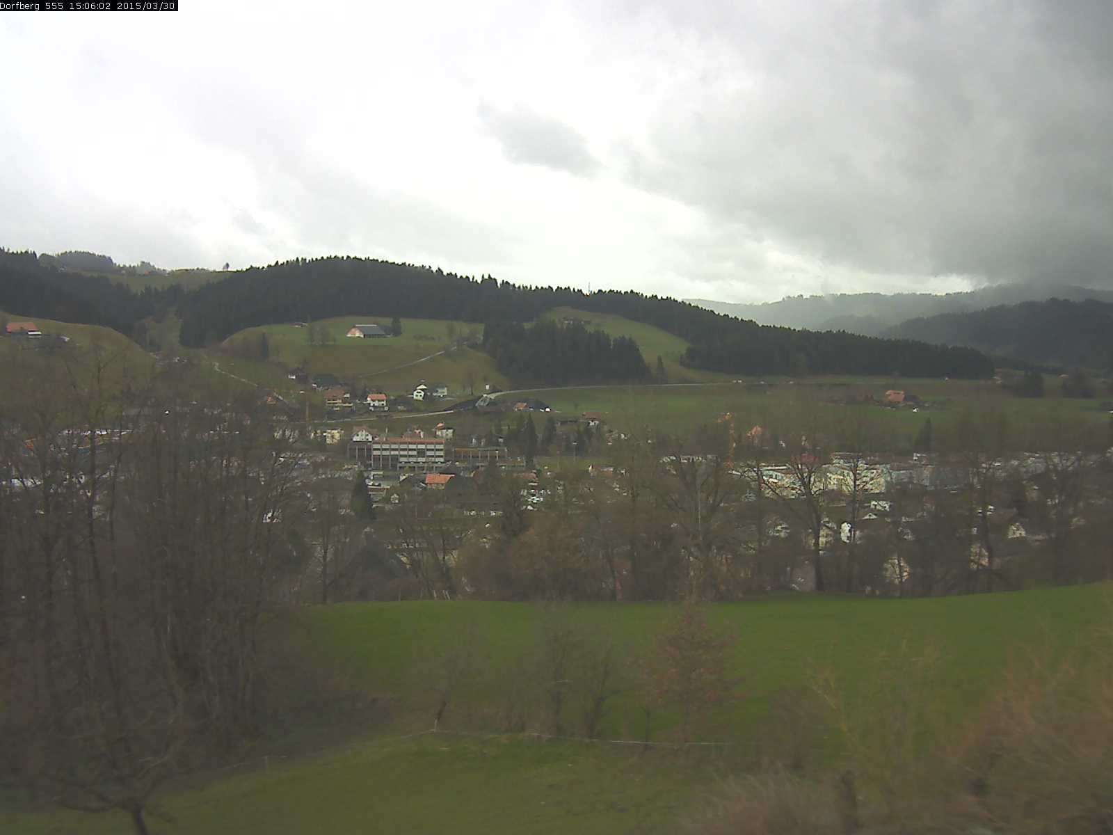 Webcam-Bild: Aussicht vom Dorfberg in Langnau 20150330-150601