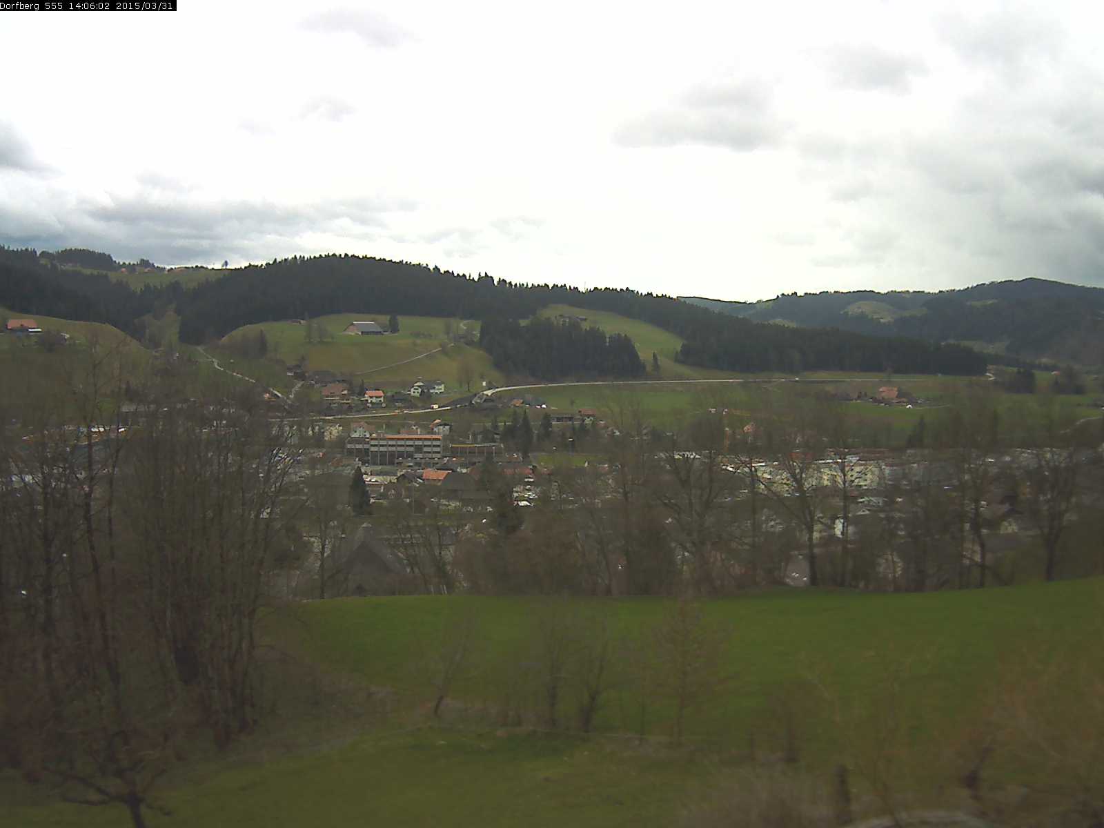 Webcam-Bild: Aussicht vom Dorfberg in Langnau 20150331-140601