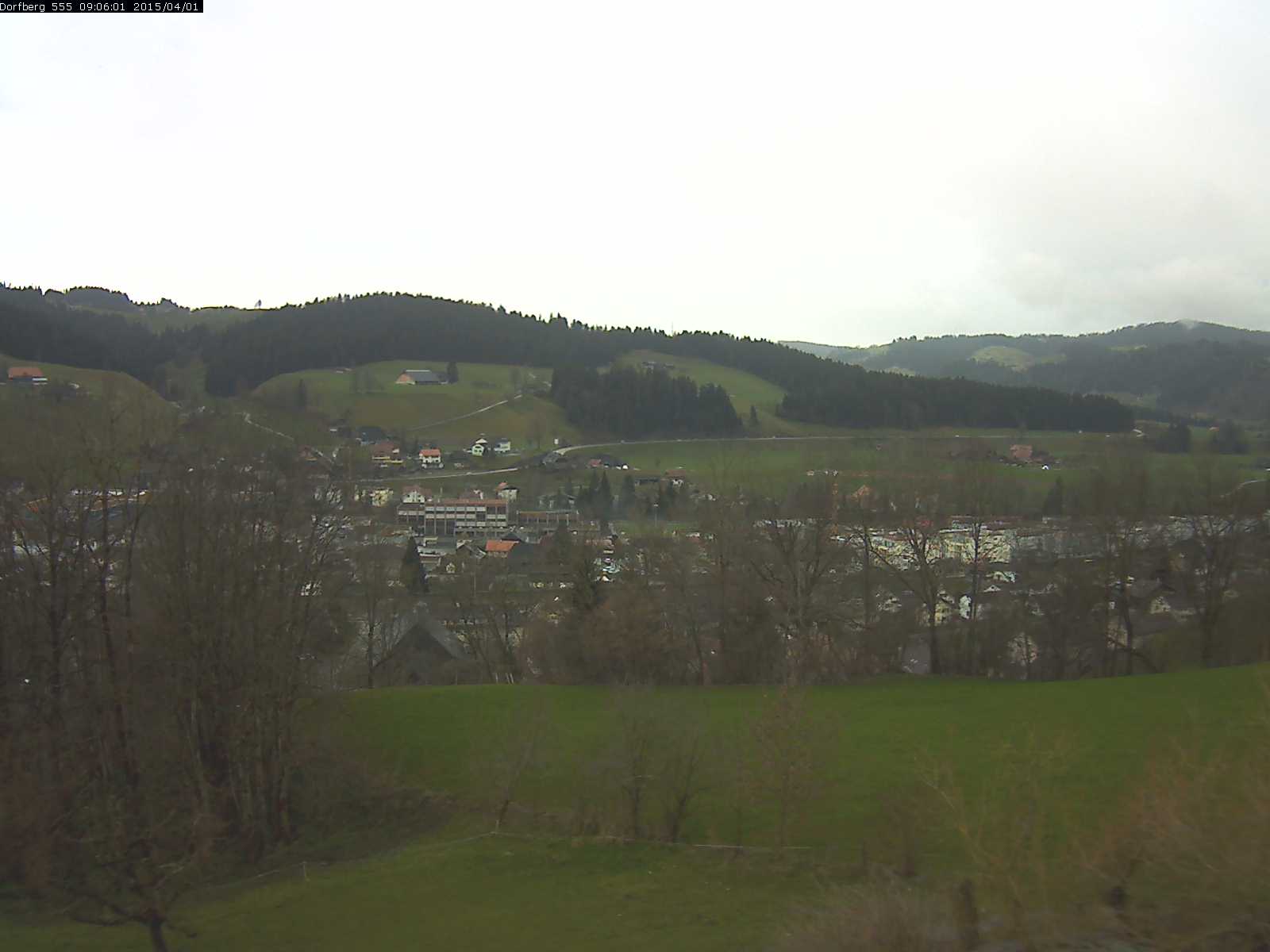 Webcam-Bild: Aussicht vom Dorfberg in Langnau 20150401-090601