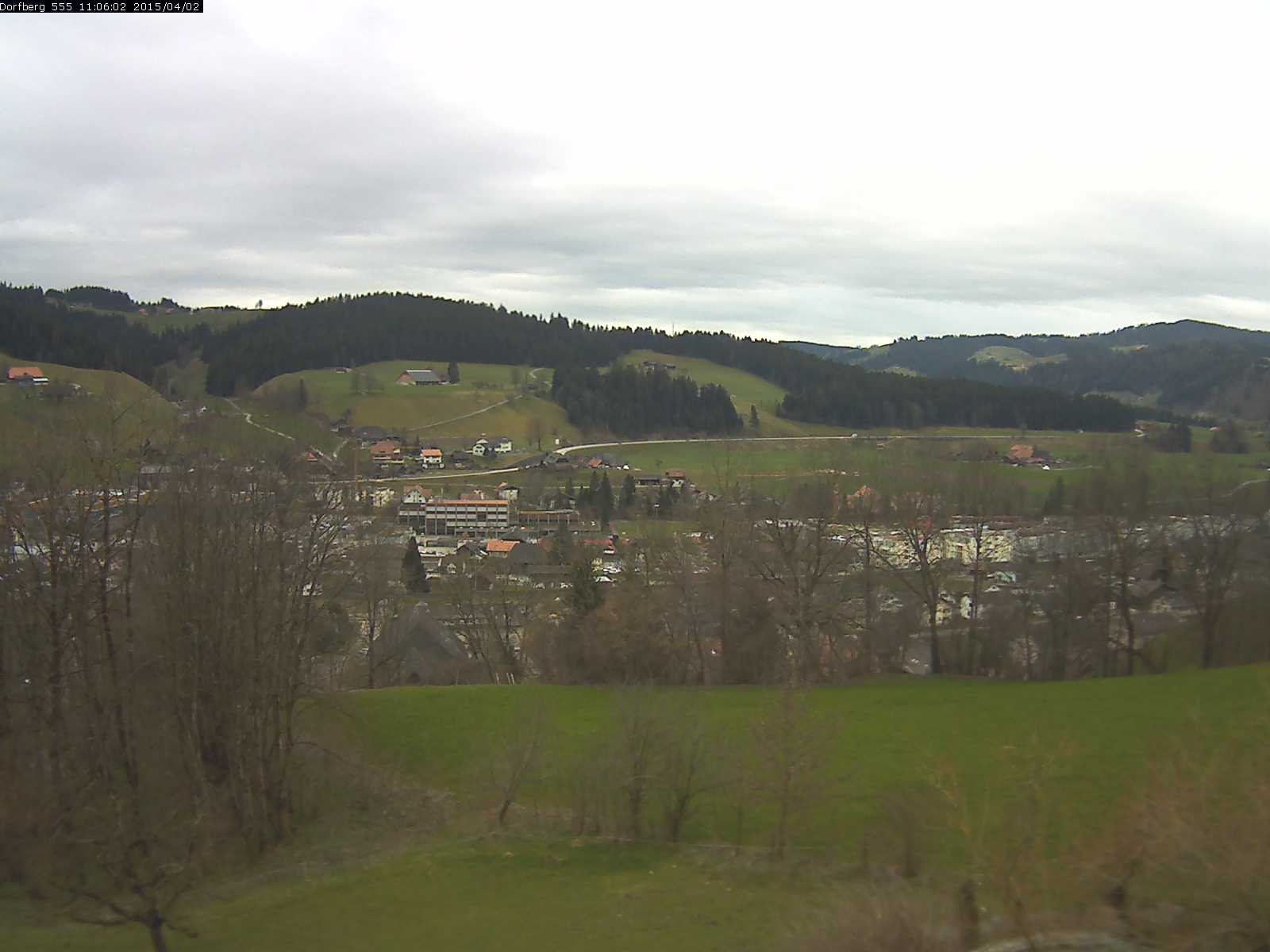 Webcam-Bild: Aussicht vom Dorfberg in Langnau 20150402-110601