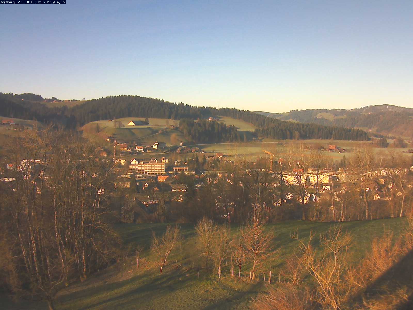Webcam-Bild: Aussicht vom Dorfberg in Langnau 20150406-080601
