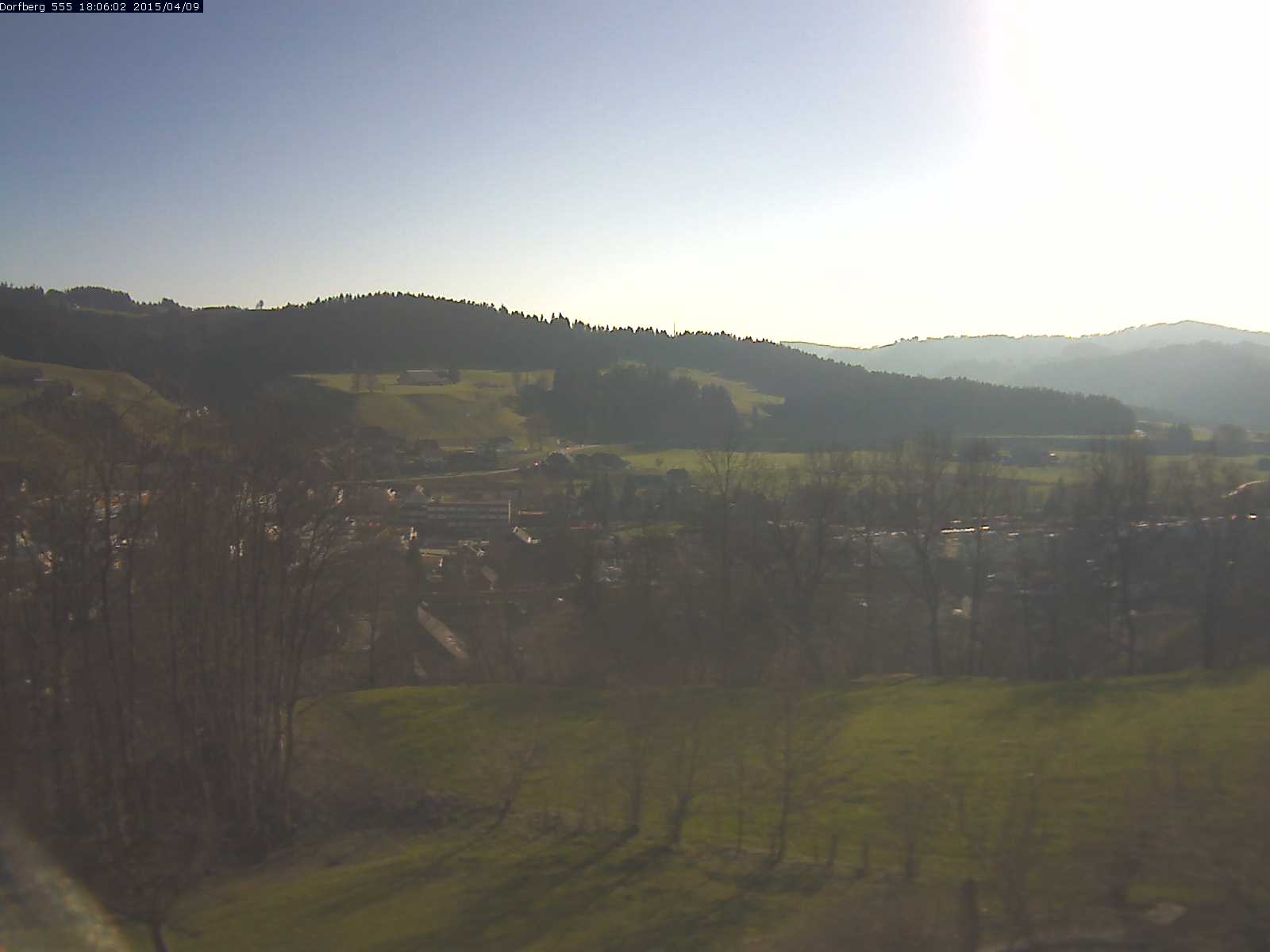Webcam-Bild: Aussicht vom Dorfberg in Langnau 20150409-180601