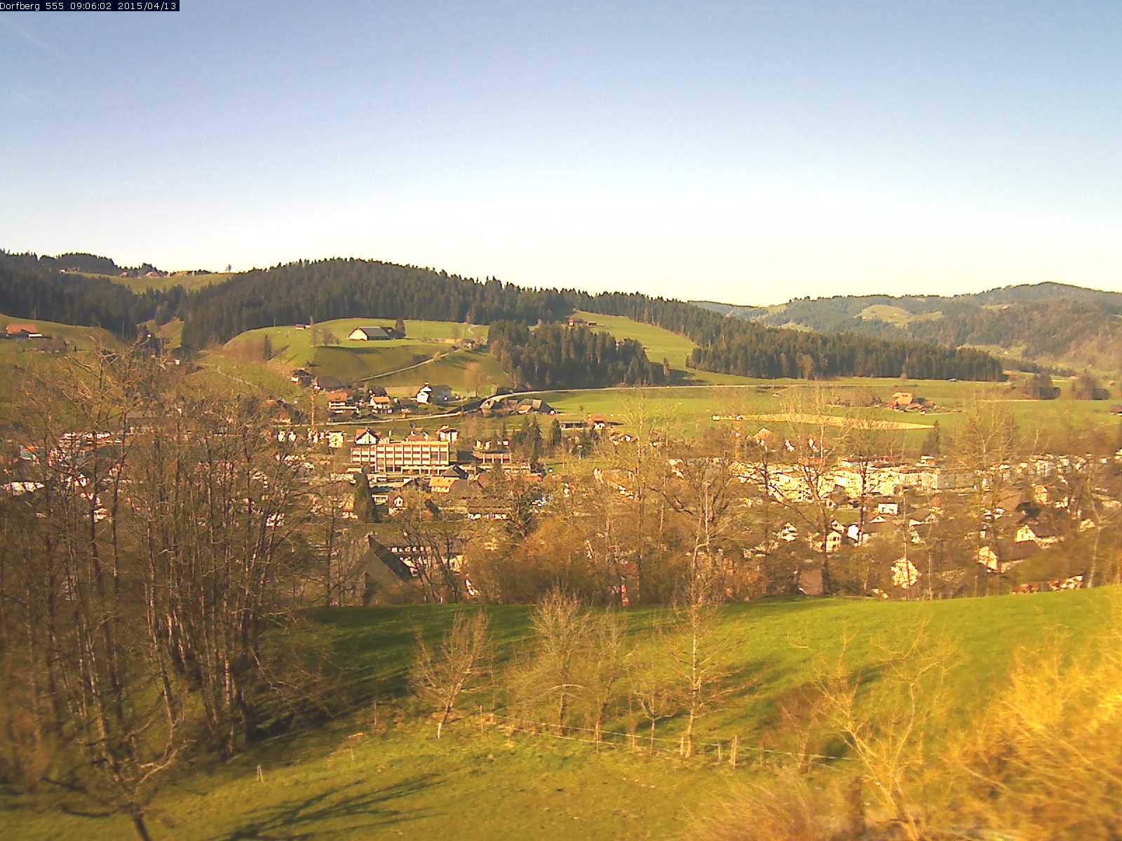 Webcam-Bild: Aussicht vom Dorfberg in Langnau 20150413-090601