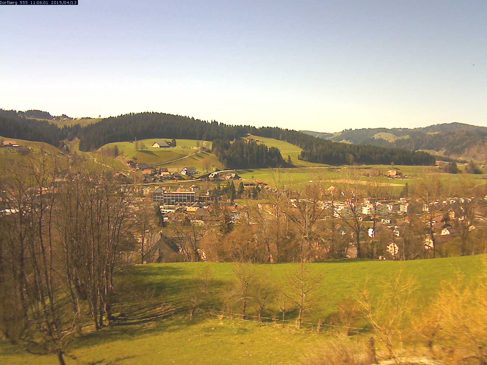 Webcam-Bild: Aussicht vom Dorfberg in Langnau 20150413-110601