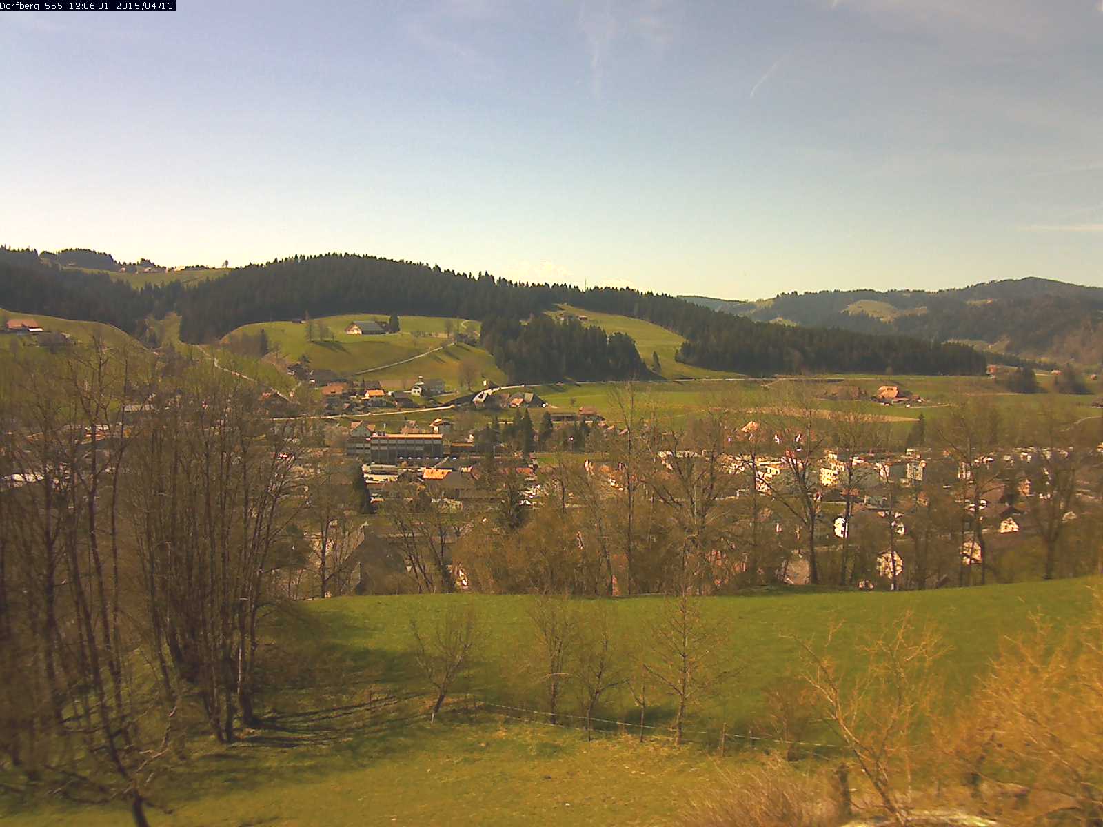 Webcam-Bild: Aussicht vom Dorfberg in Langnau 20150413-120601
