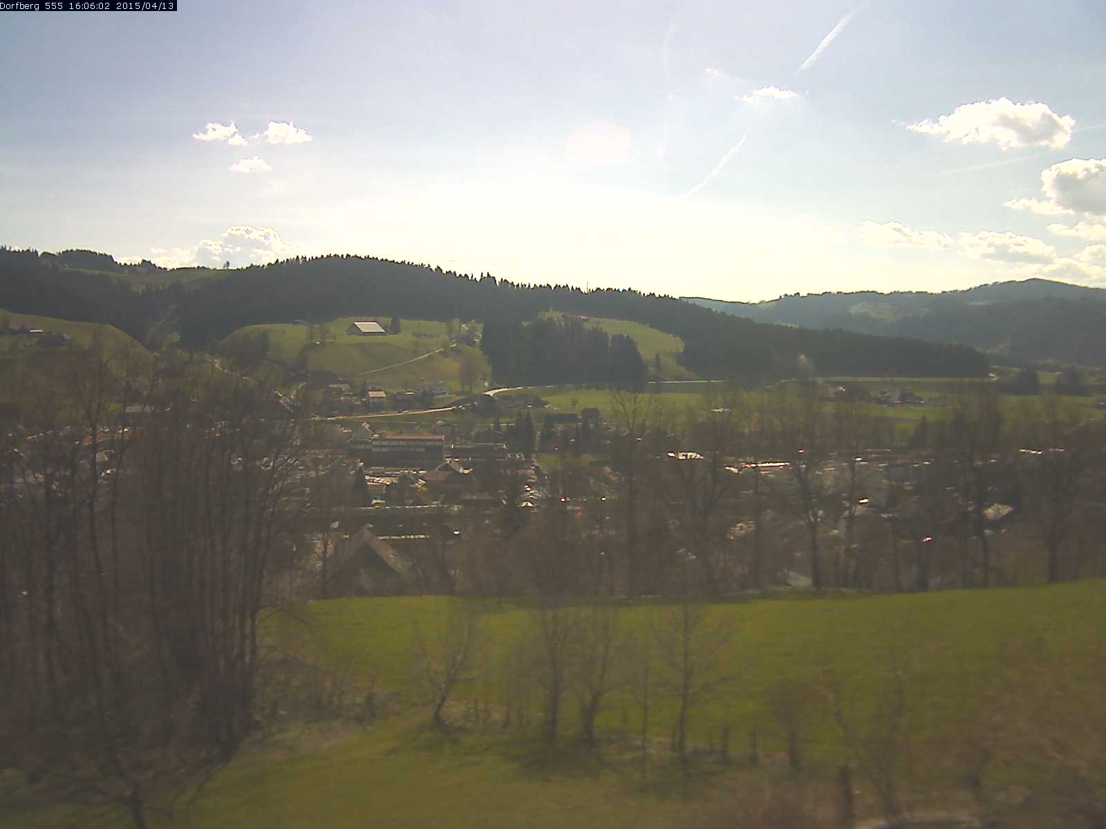 Webcam-Bild: Aussicht vom Dorfberg in Langnau 20150413-160601