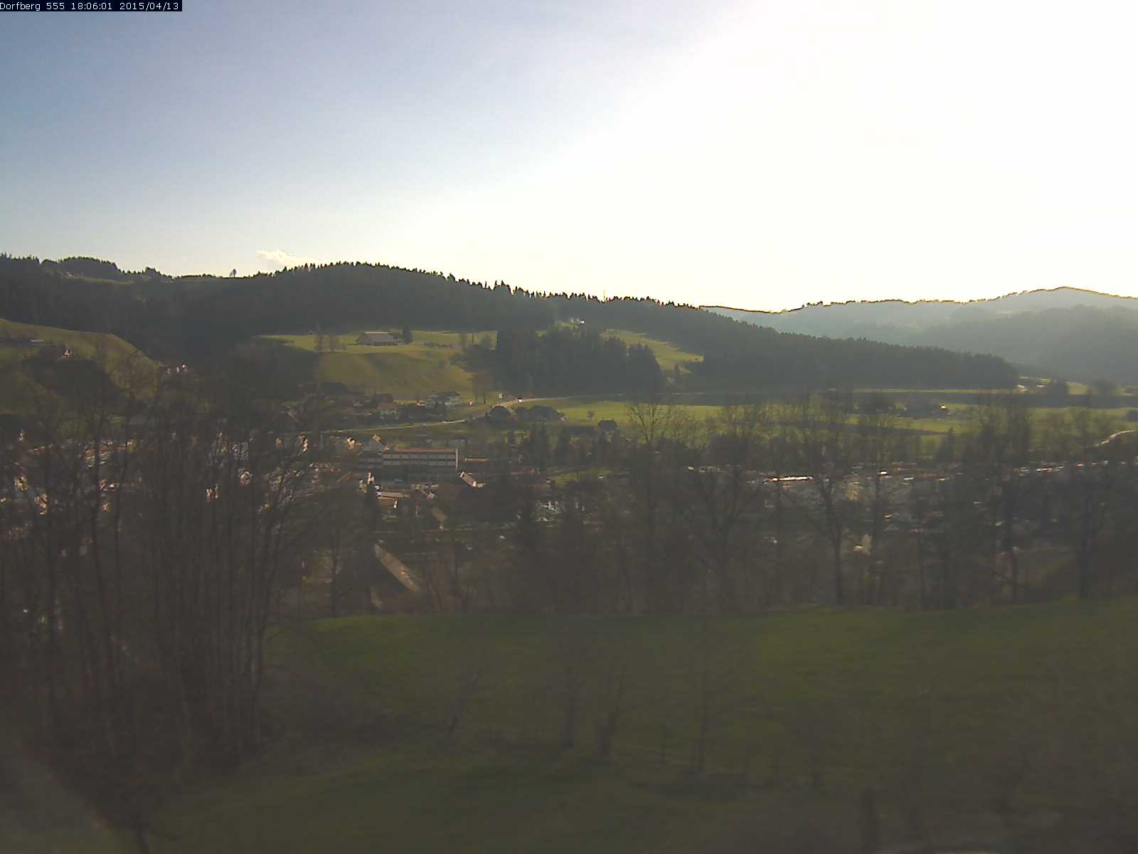 Webcam-Bild: Aussicht vom Dorfberg in Langnau 20150413-180601