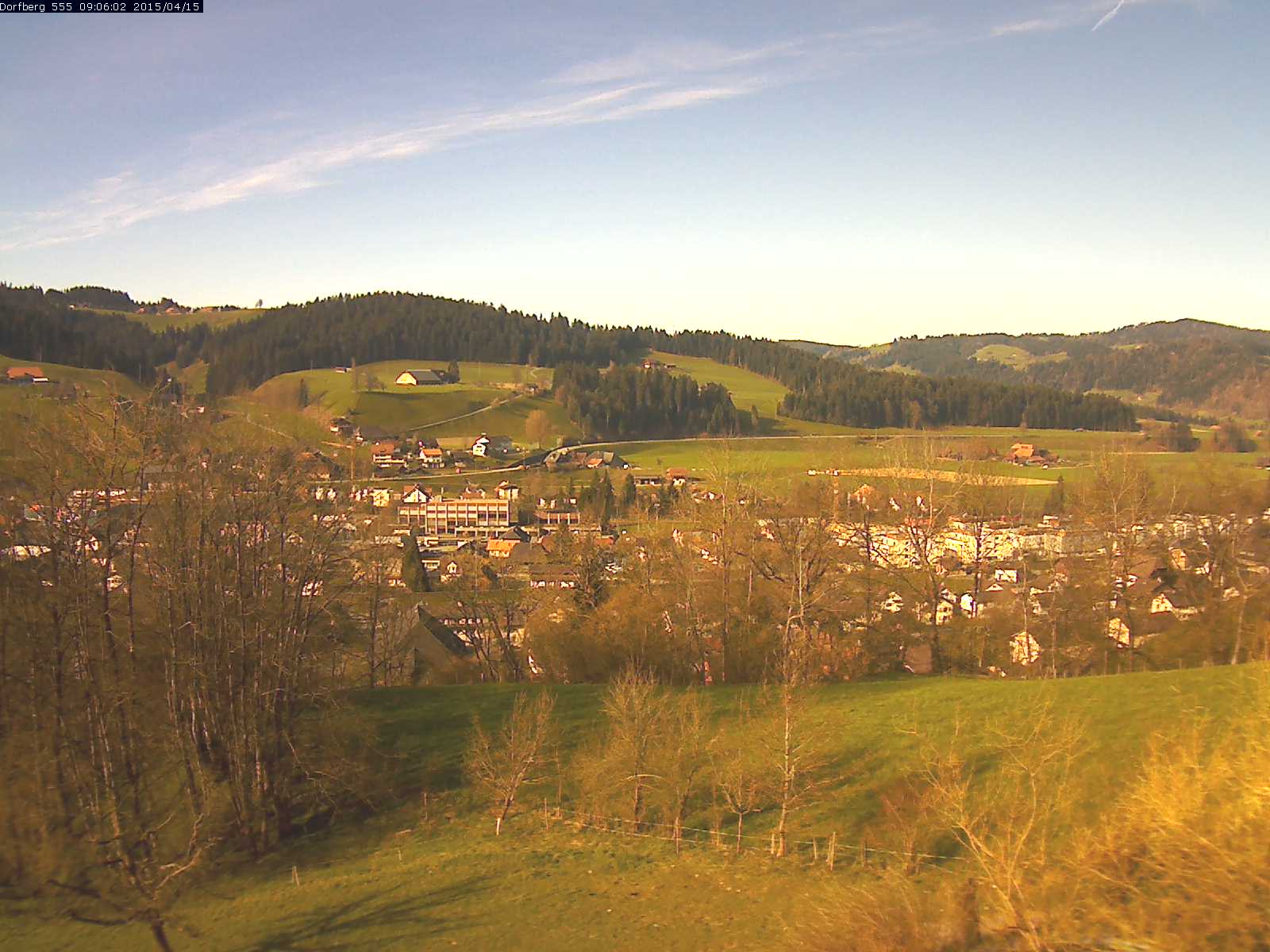 Webcam-Bild: Aussicht vom Dorfberg in Langnau 20150415-090601