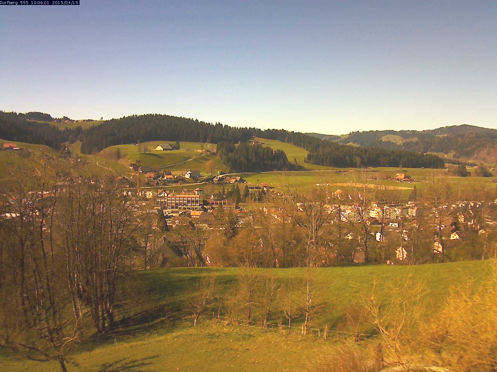 Webcam-Bild: Aussicht vom Dorfberg in Langnau 20150415-100601