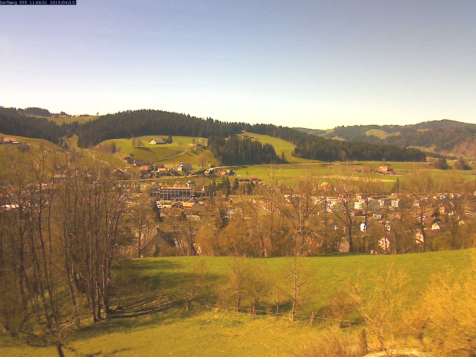 Webcam-Bild: Aussicht vom Dorfberg in Langnau 20150415-110601