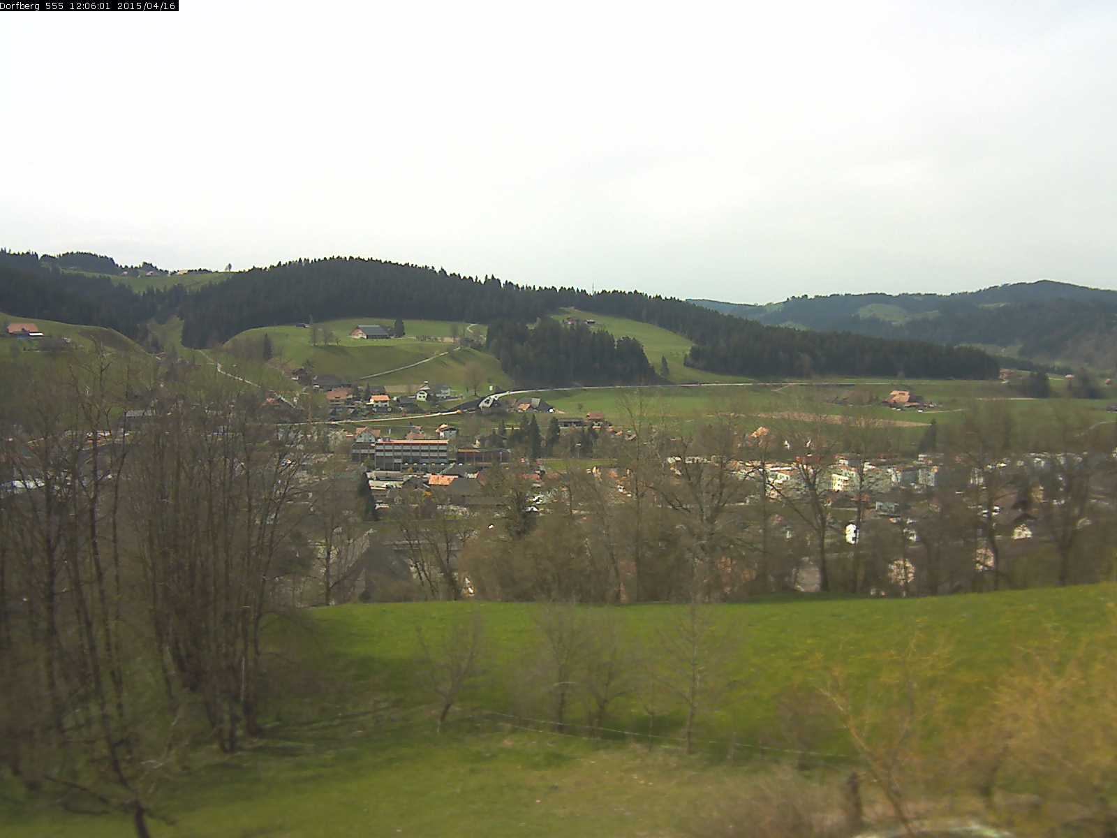 Webcam-Bild: Aussicht vom Dorfberg in Langnau 20150416-120601