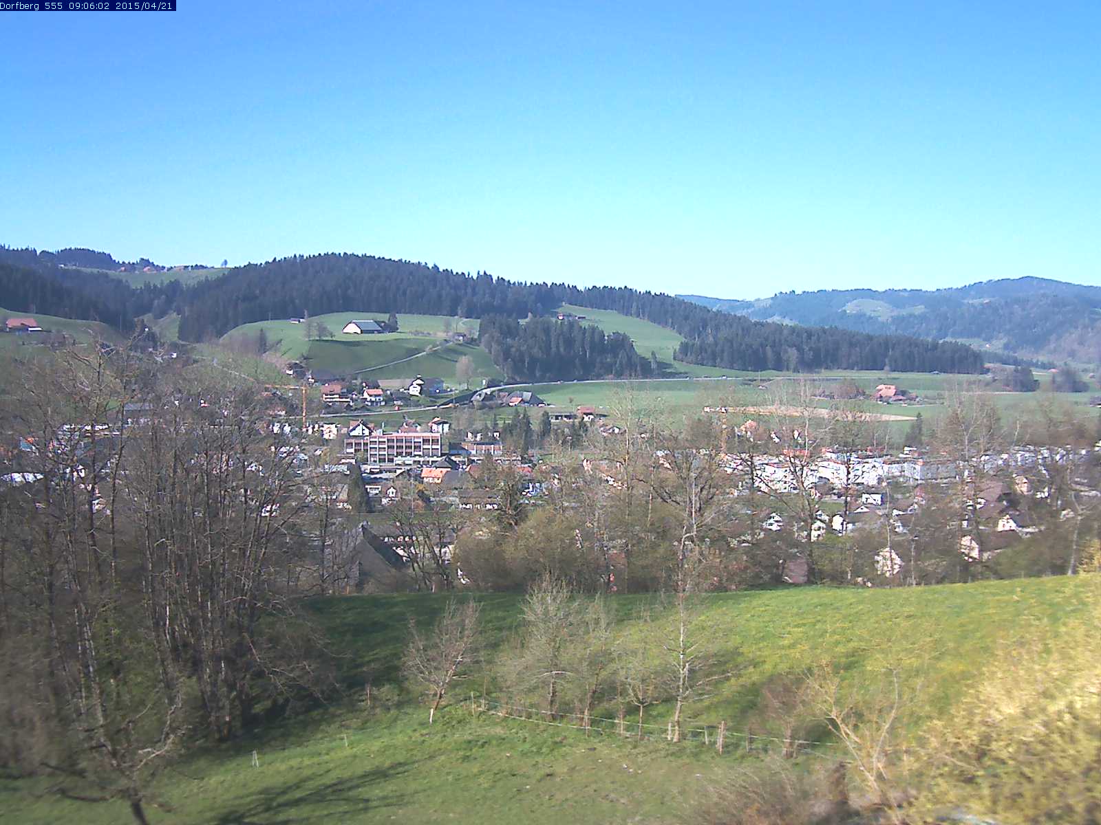 Webcam-Bild: Aussicht vom Dorfberg in Langnau 20150421-090601