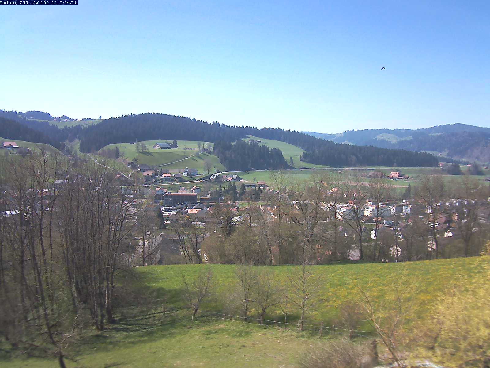 Webcam-Bild: Aussicht vom Dorfberg in Langnau 20150421-120601