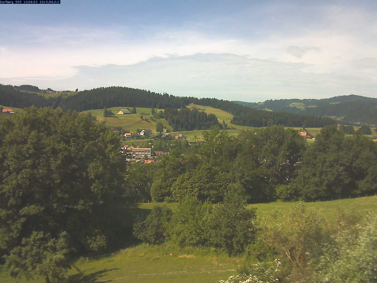 Webcam-Bild: Aussicht vom Dorfberg in Langnau 20150612-100601