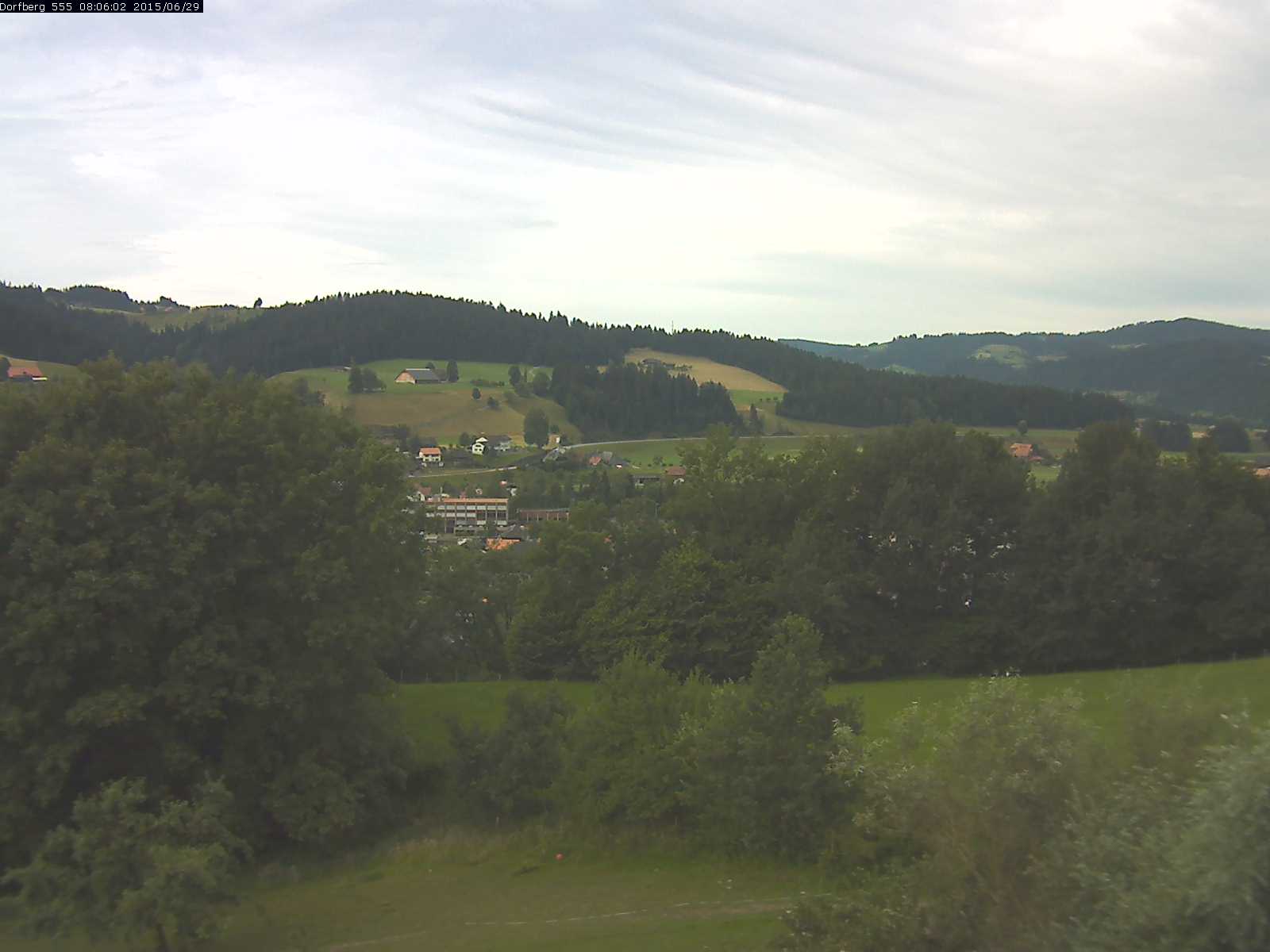 Webcam-Bild: Aussicht vom Dorfberg in Langnau 20150629-080601