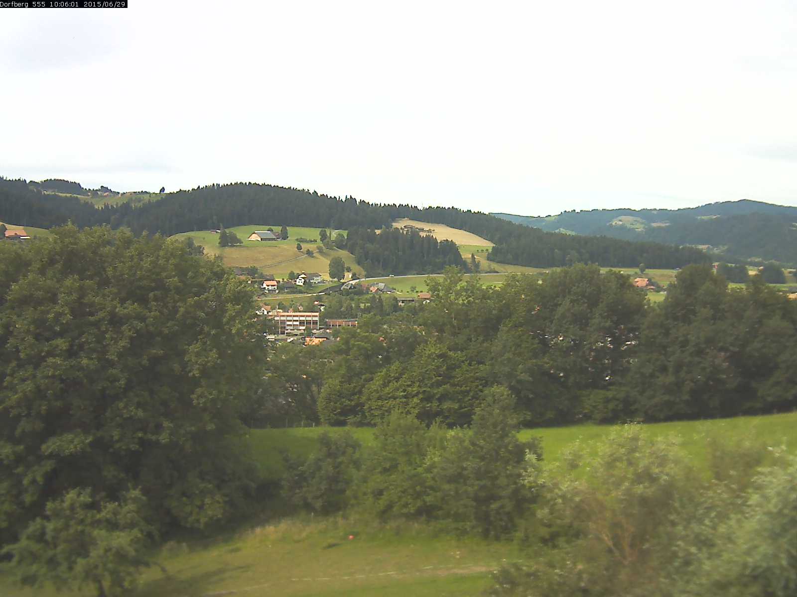 Webcam-Bild: Aussicht vom Dorfberg in Langnau 20150629-100601
