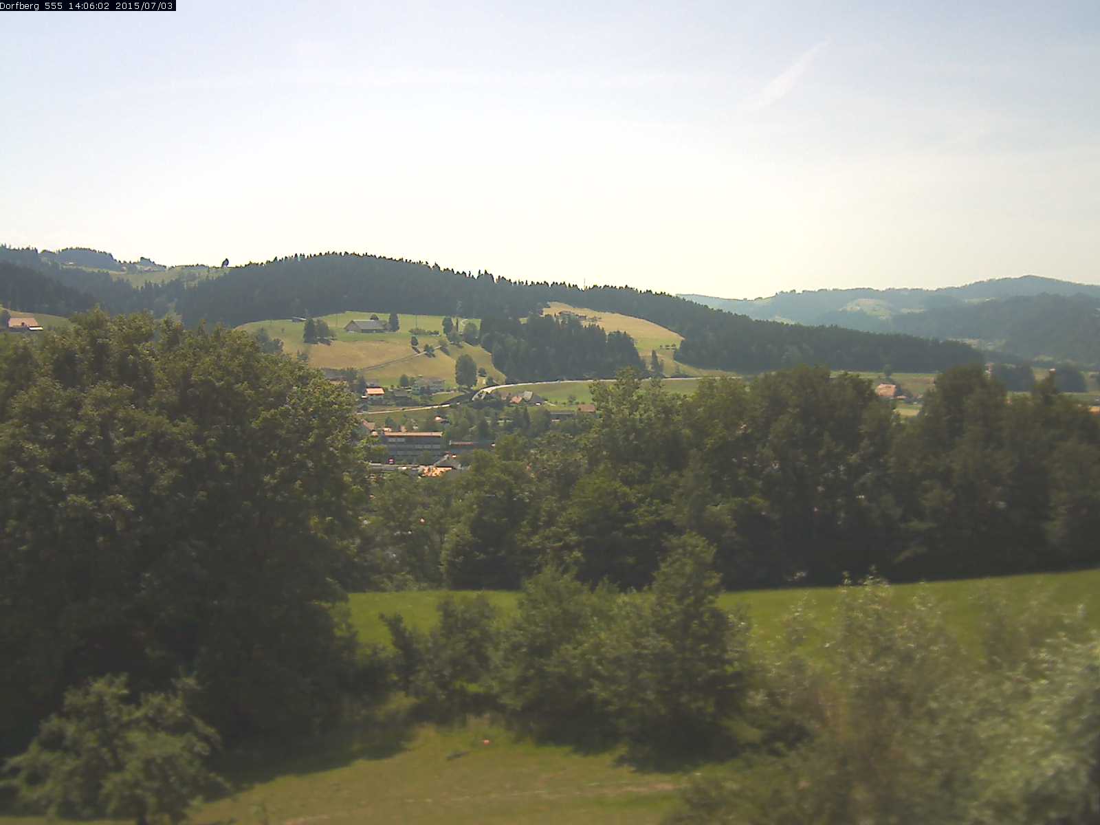 Webcam-Bild: Aussicht vom Dorfberg in Langnau 20150703-140602