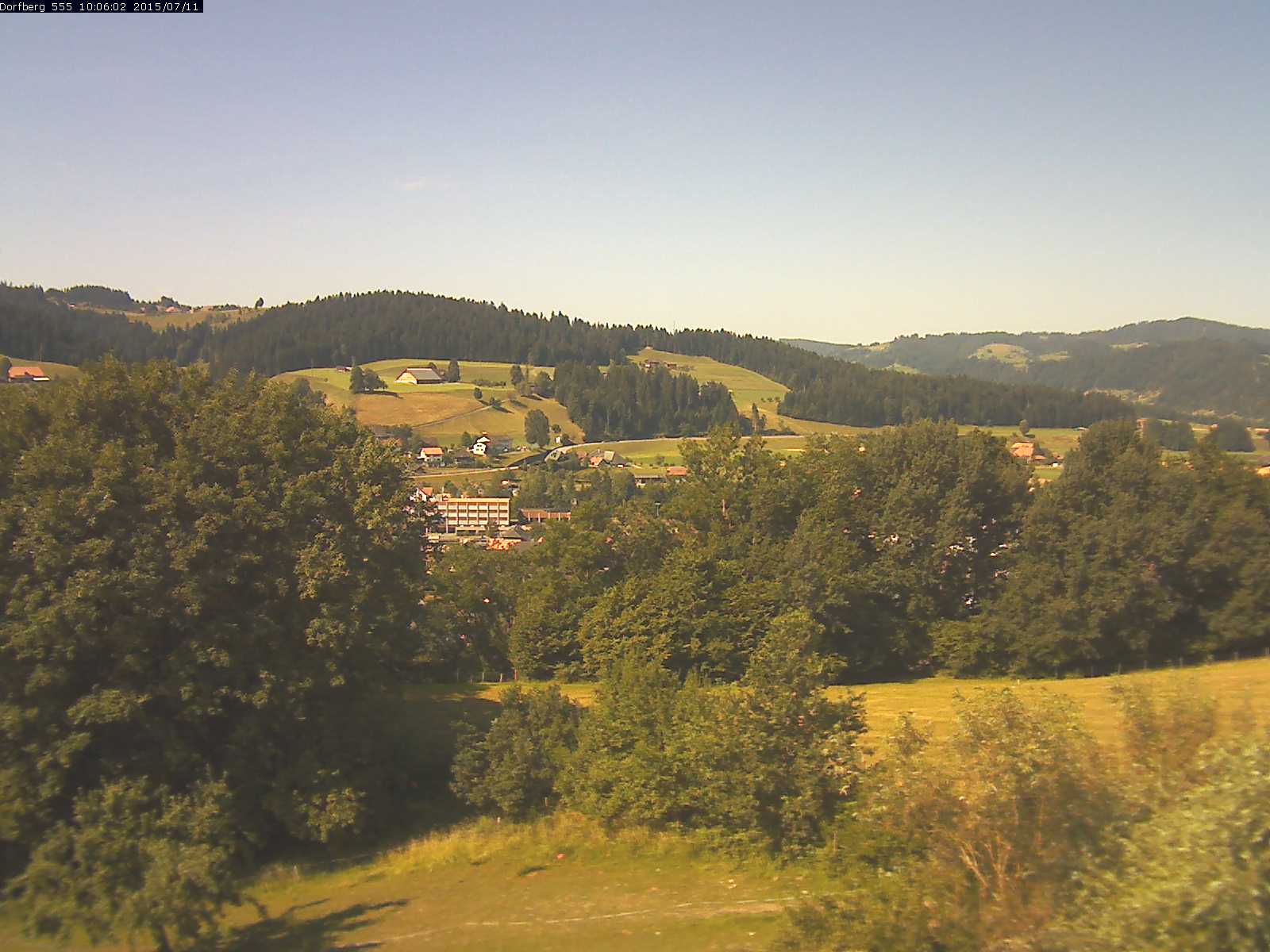 Webcam-Bild: Aussicht vom Dorfberg in Langnau 20150711-100601