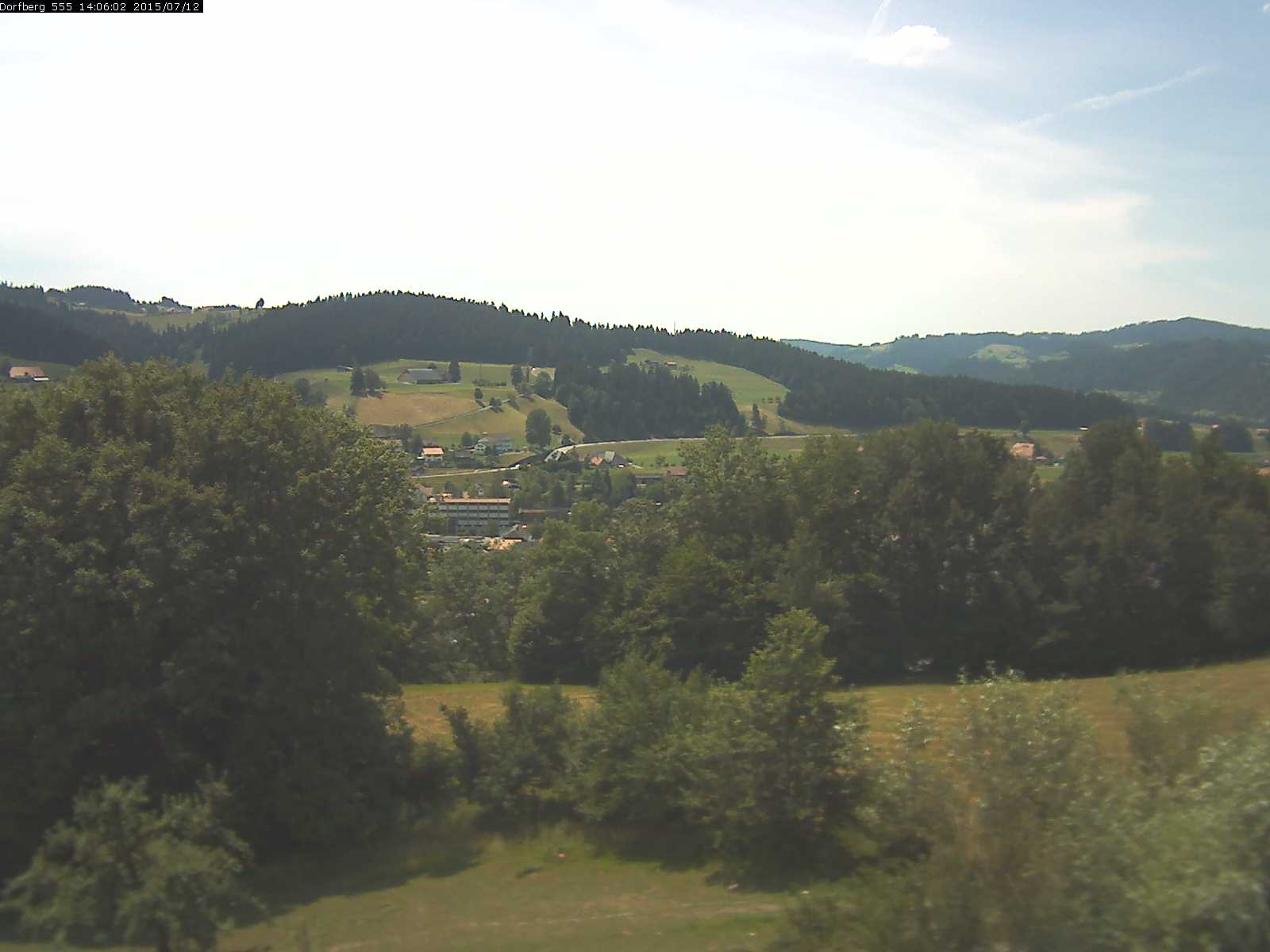 Webcam-Bild: Aussicht vom Dorfberg in Langnau 20150712-140601