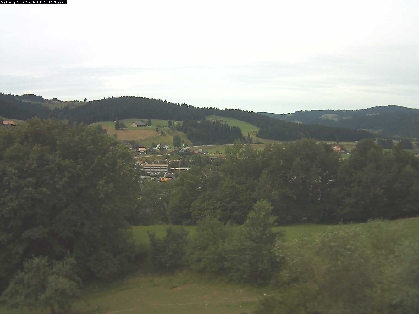Webcam-Bild: Aussicht vom Dorfberg in Langnau 20150726-120601