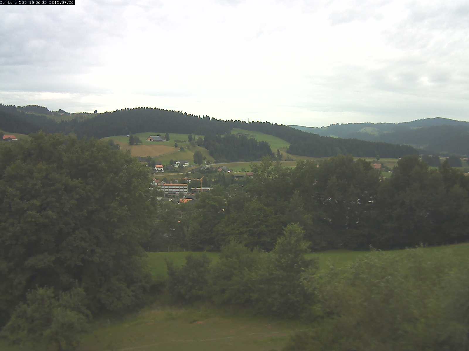 Webcam-Bild: Aussicht vom Dorfberg in Langnau 20150726-180601