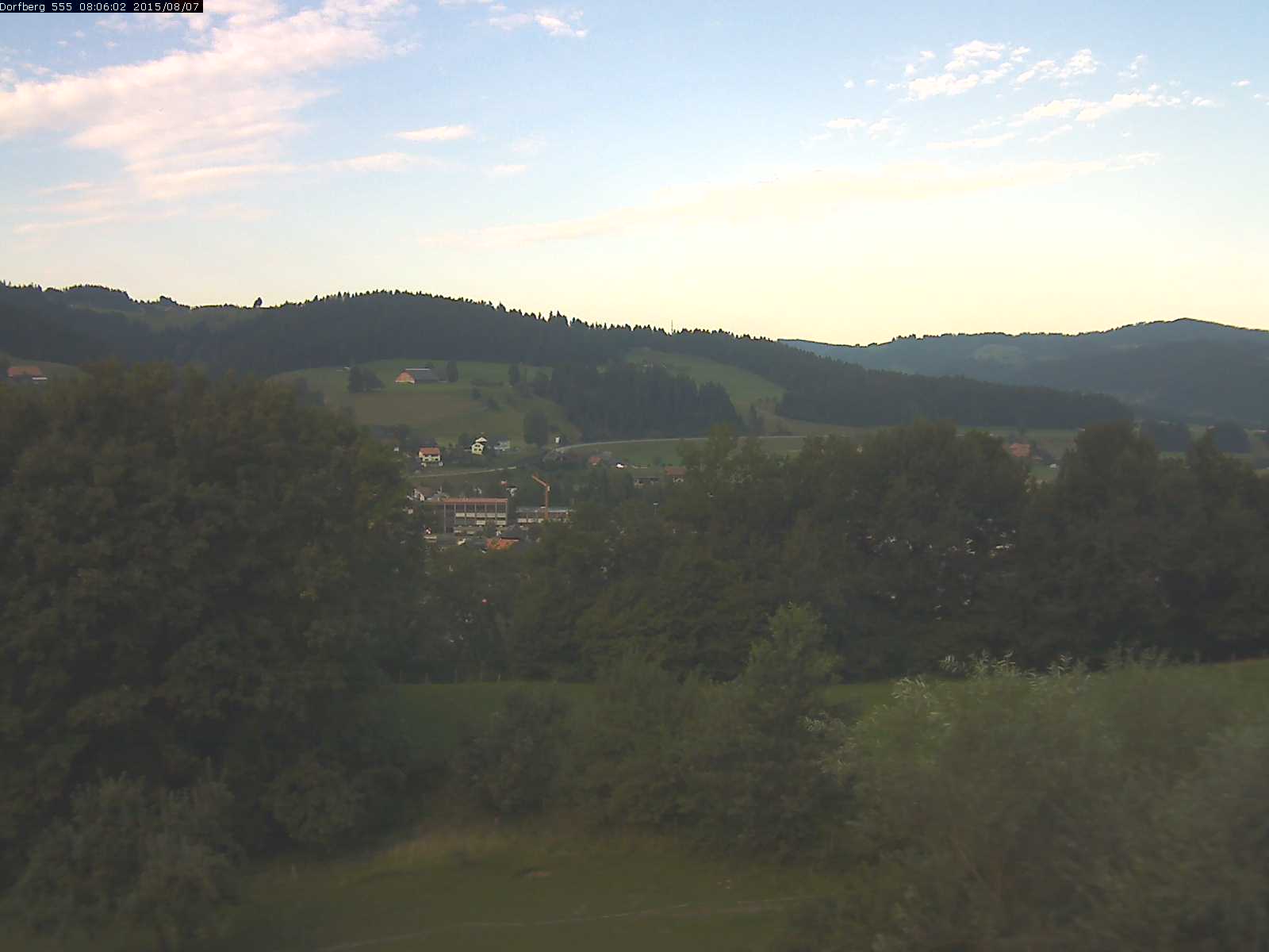 Webcam-Bild: Aussicht vom Dorfberg in Langnau 20150807-080601