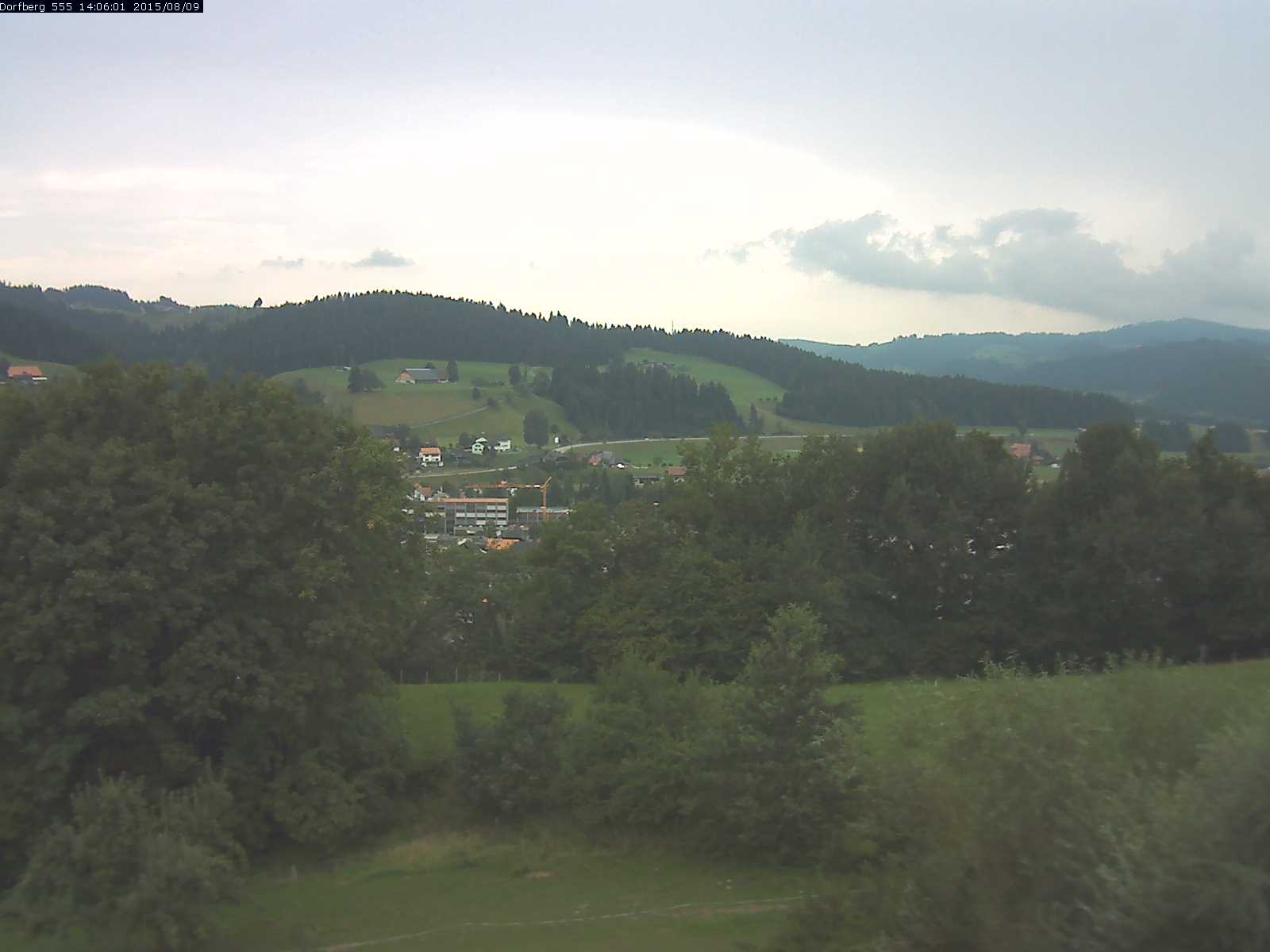 Webcam-Bild: Aussicht vom Dorfberg in Langnau 20150809-140601