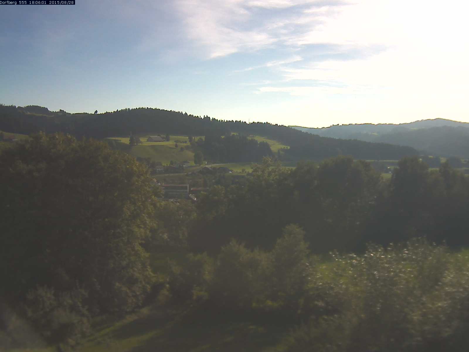 Webcam-Bild: Aussicht vom Dorfberg in Langnau 20150828-180601