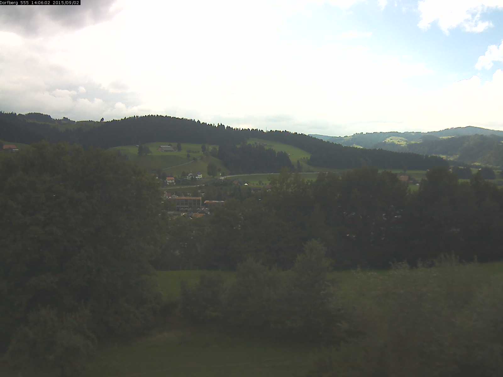 Webcam-Bild: Aussicht vom Dorfberg in Langnau 20150902-140601