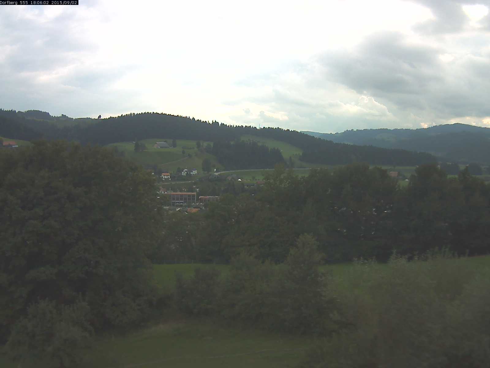 Webcam-Bild: Aussicht vom Dorfberg in Langnau 20150902-180601