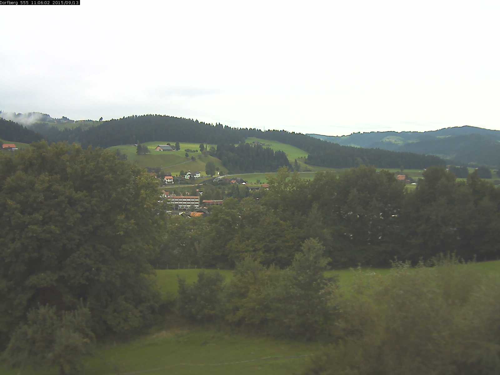 Webcam-Bild: Aussicht vom Dorfberg in Langnau 20150913-110601