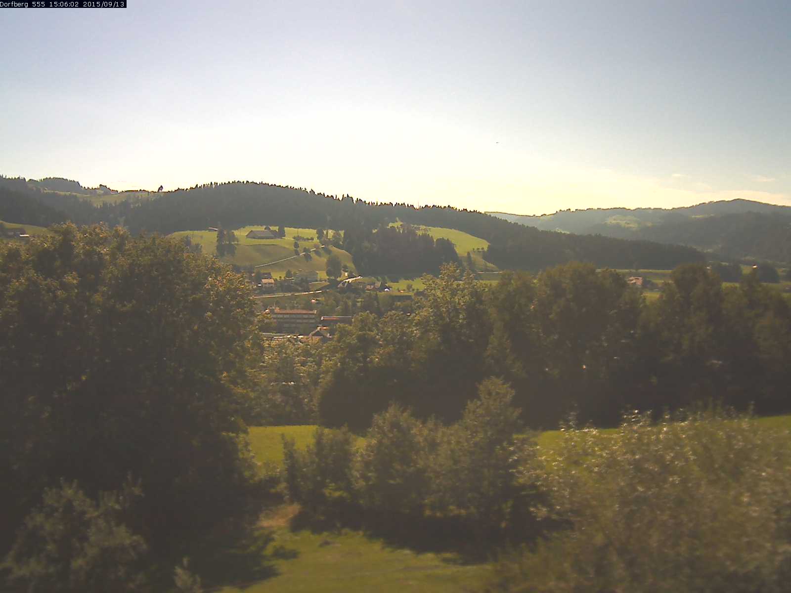 Webcam-Bild: Aussicht vom Dorfberg in Langnau 20150913-150602