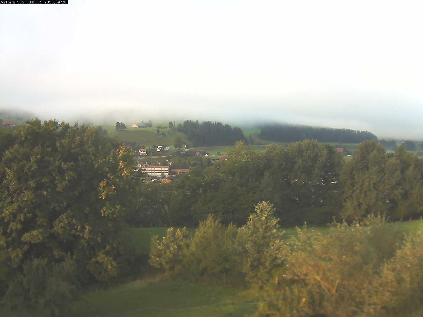 Webcam-Bild: Aussicht vom Dorfberg in Langnau 20150920-080601